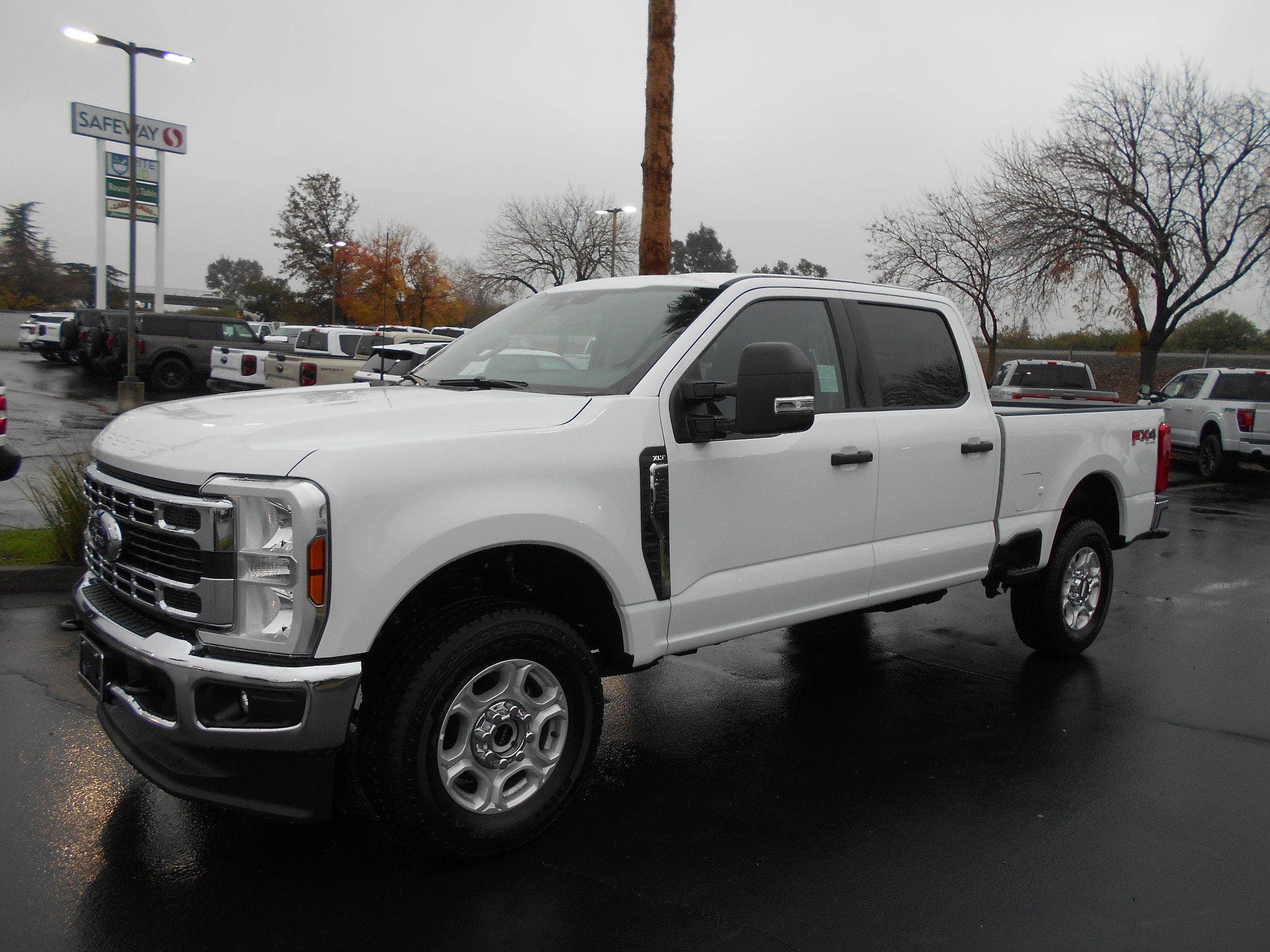 2026 Ford F-250 Super Duty XLT's photo