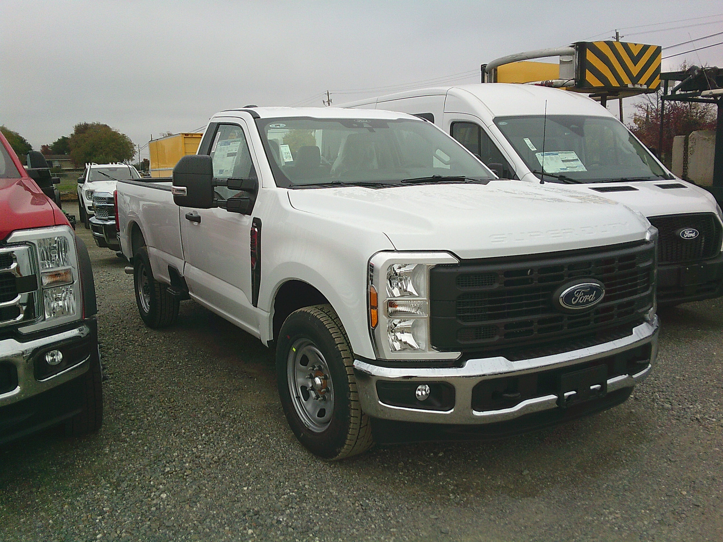 2026 Ford F-350 Super Duty XL's photo