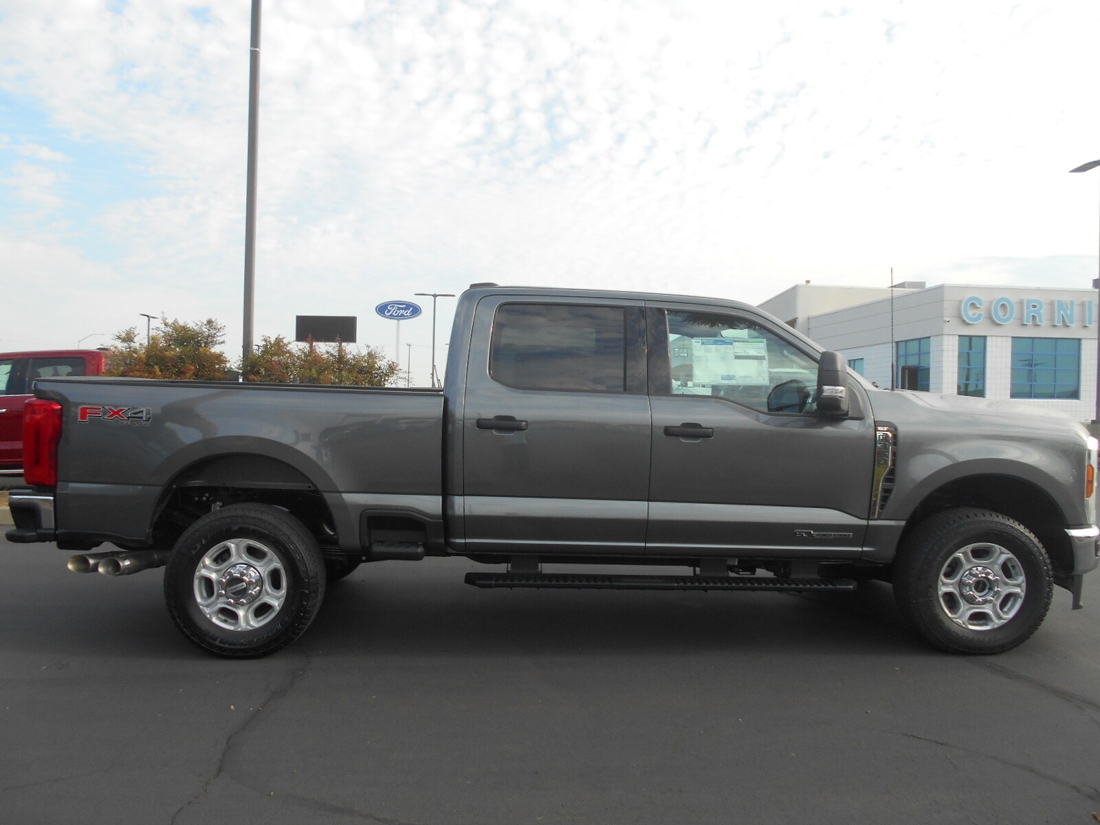 2026 Ford F-350 photo 3