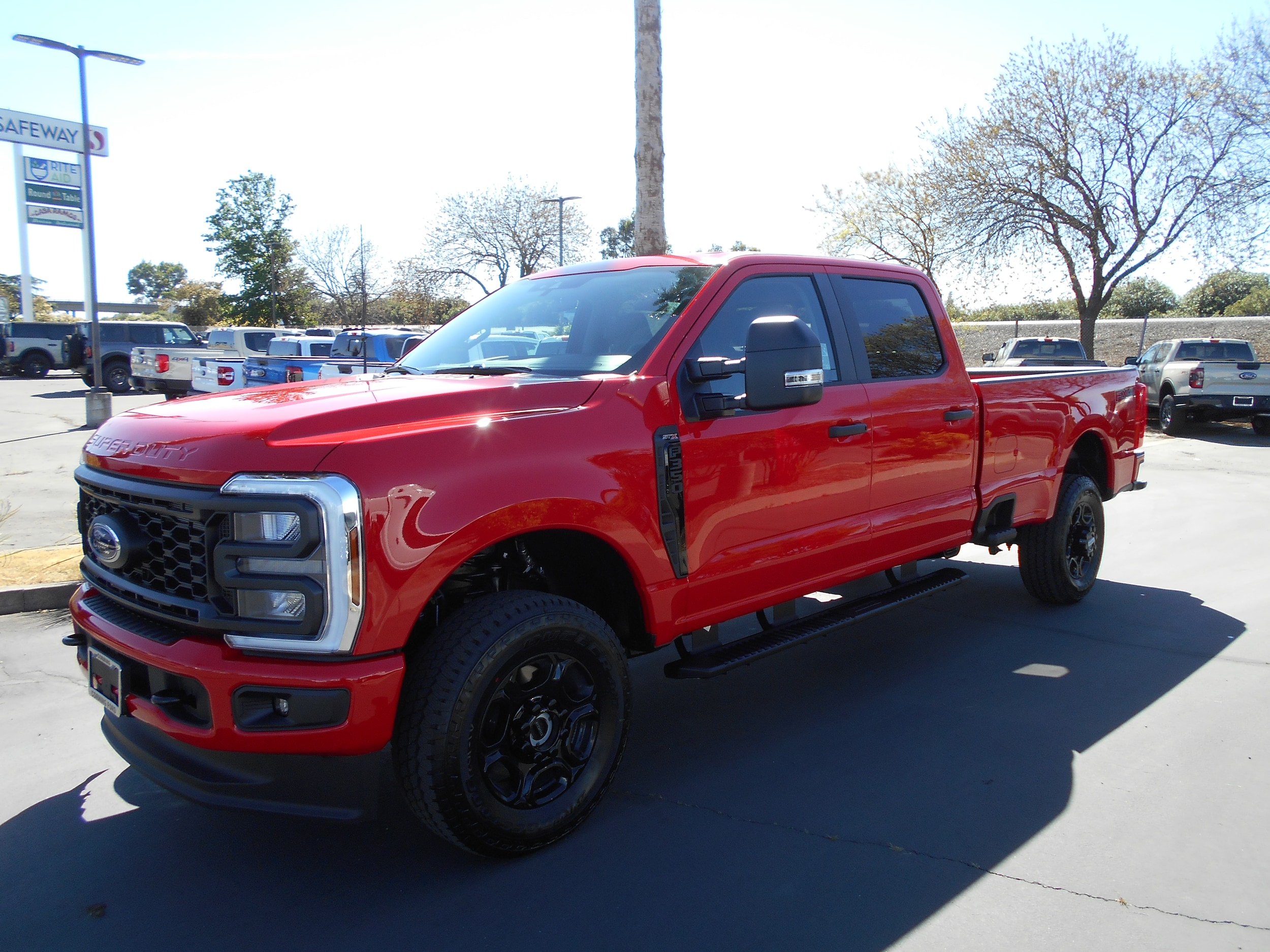 2026 Ford F-350 XL 4x4 Crew Cab 8' Box SRW's photo