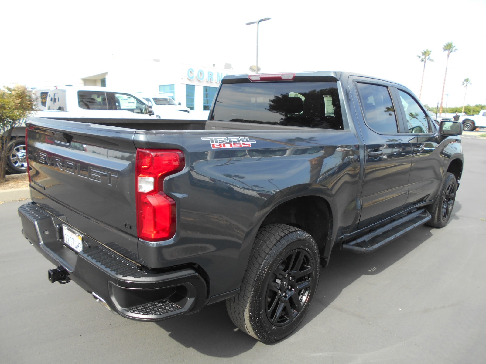 Used 2021 Chevrolet Silverado 1500 LT Trail Boss with VIN 1GCPYFED8MZ380731 for sale in Corning, CA