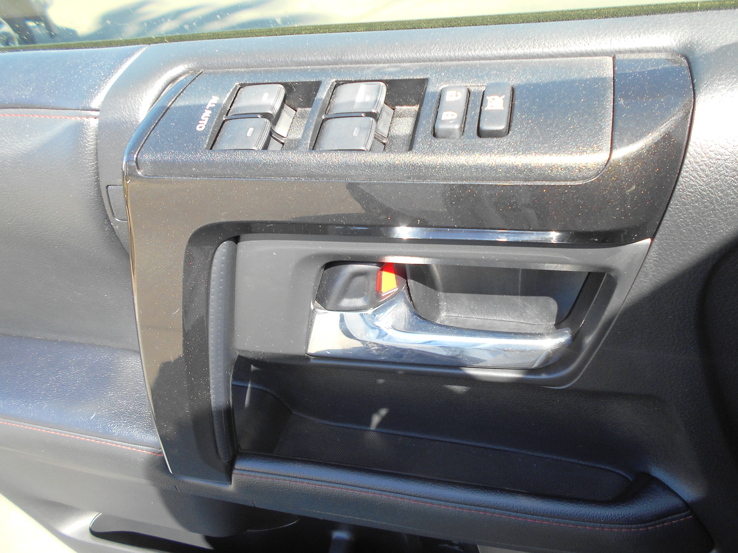 2020 Toyota 4Runner Leather photo 5