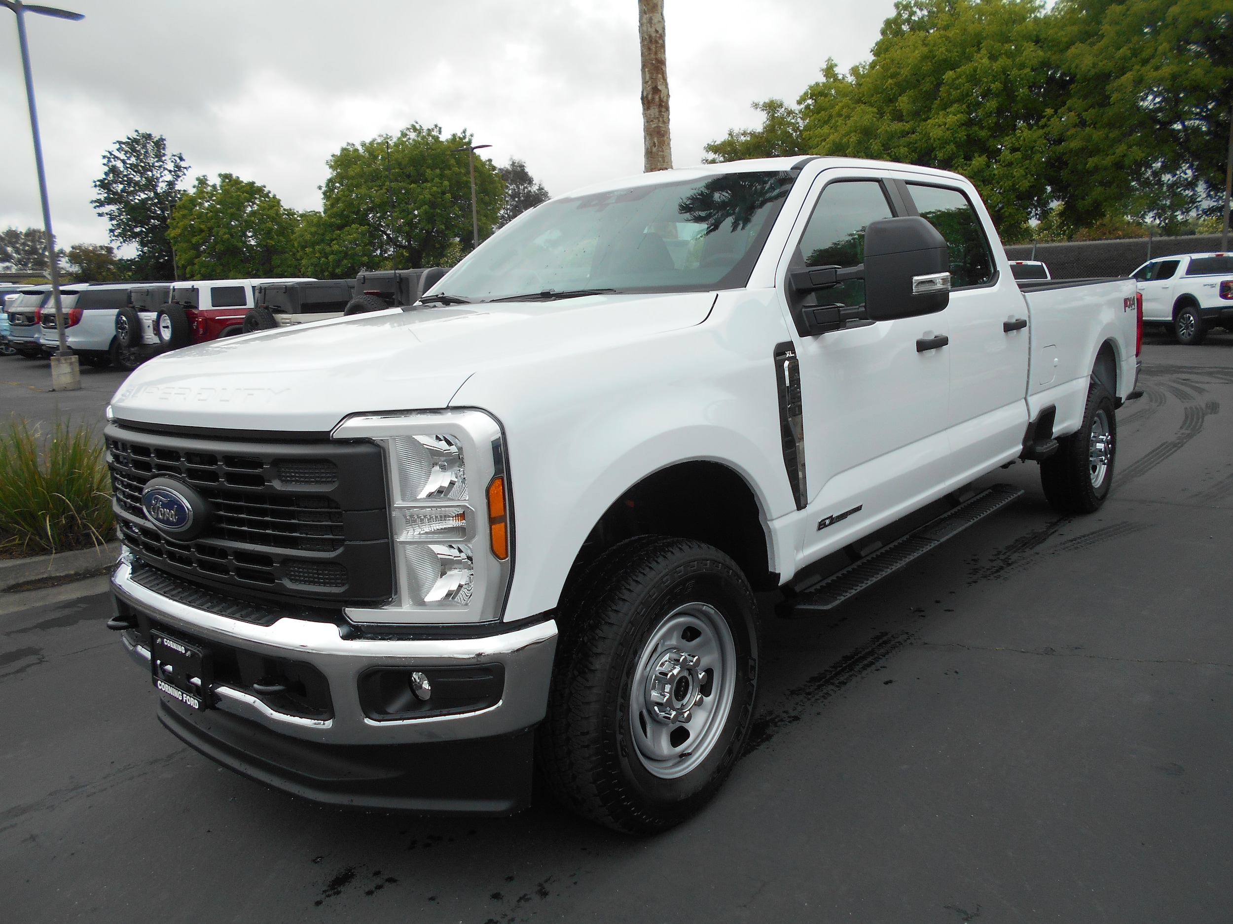 2026 Ford F-350 XL 4x4 Crew Cab 8' Box SRW's photo