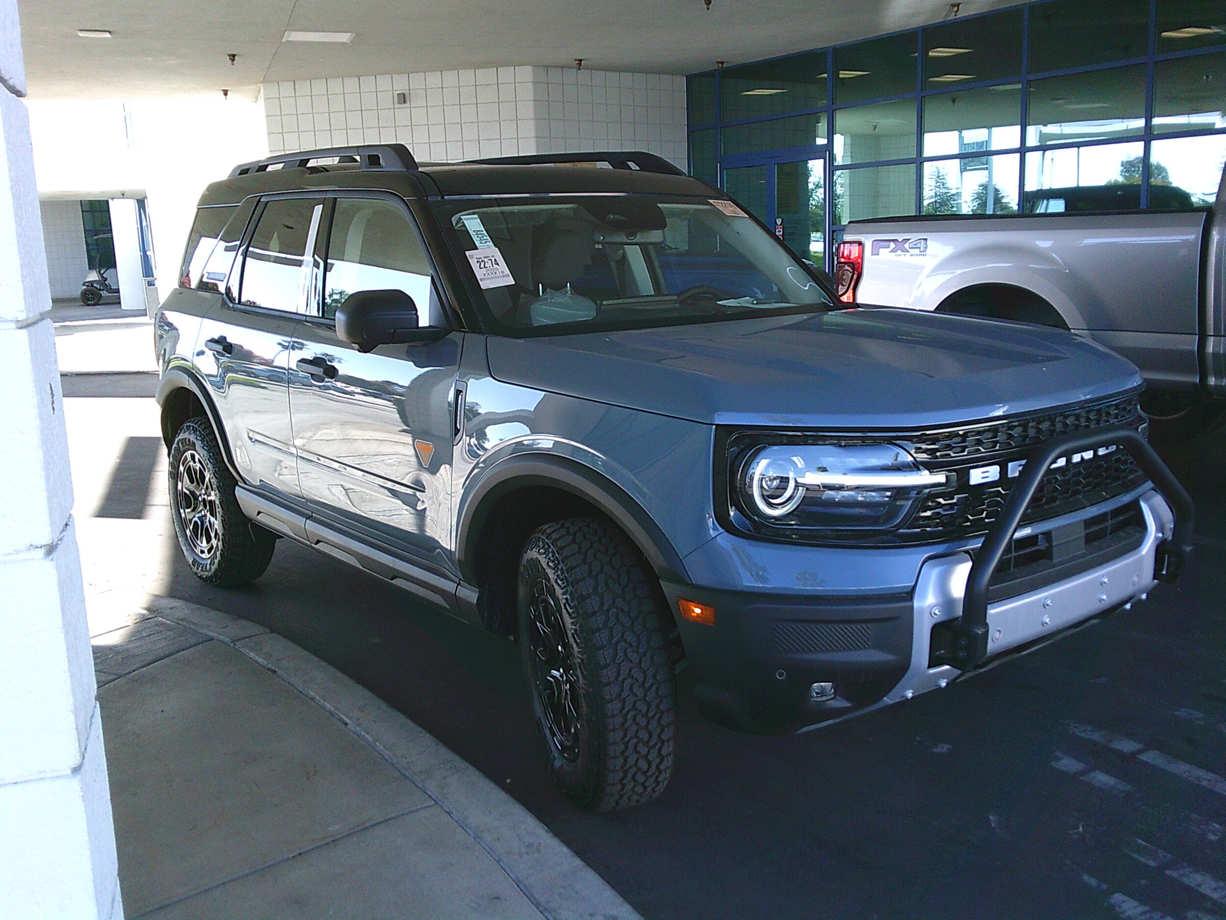 2025 Ford Bronco Sport Badlands photo 2