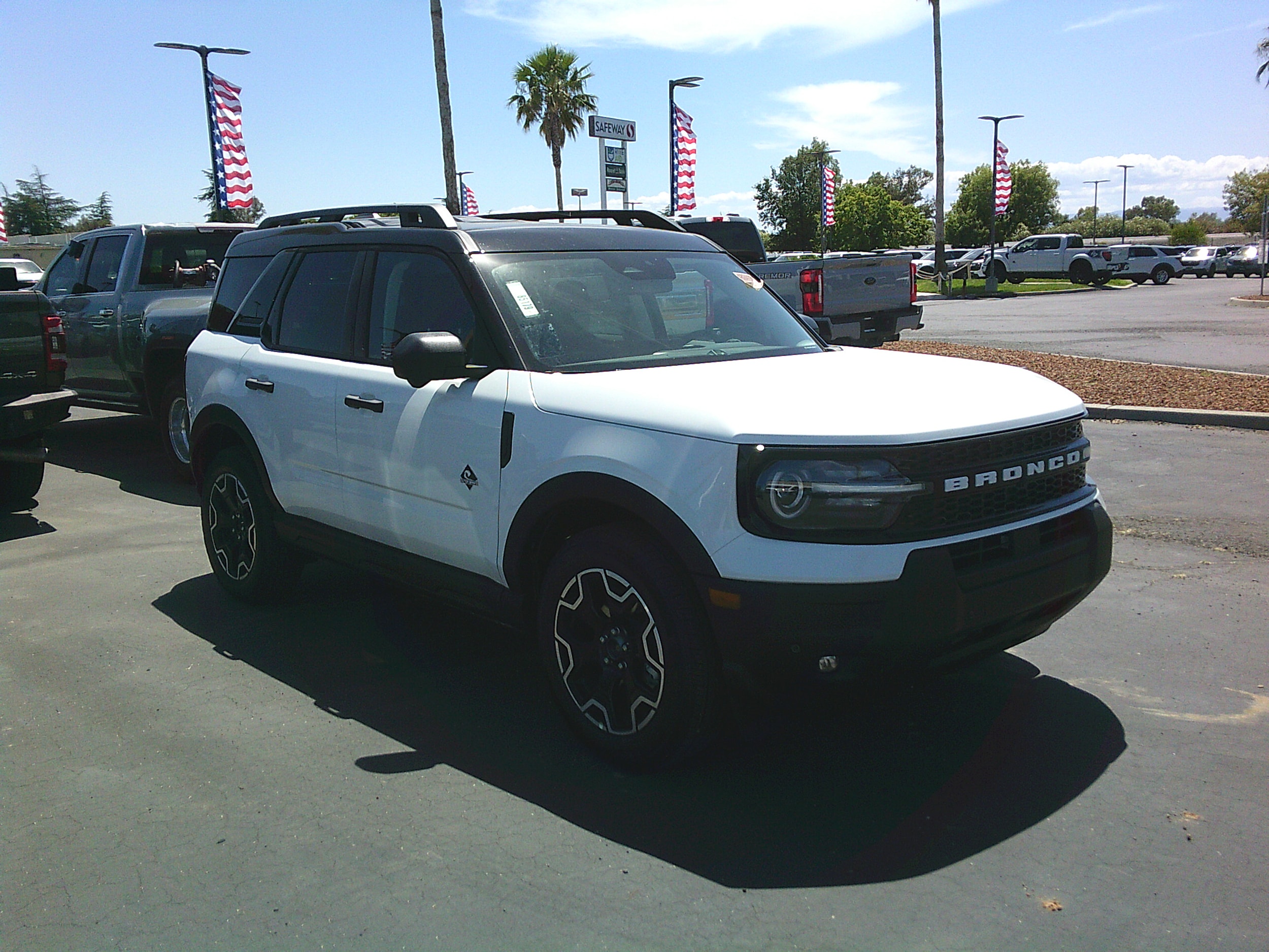2026 Ford Bronco Sport Outer Banks 4X4's photo
