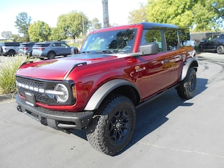 2026 Ford Bronco Badlands SUV