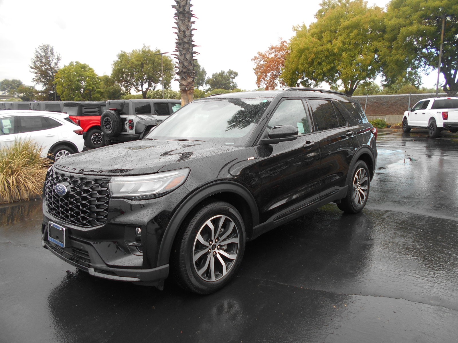 2025 Ford Explorer SUV 