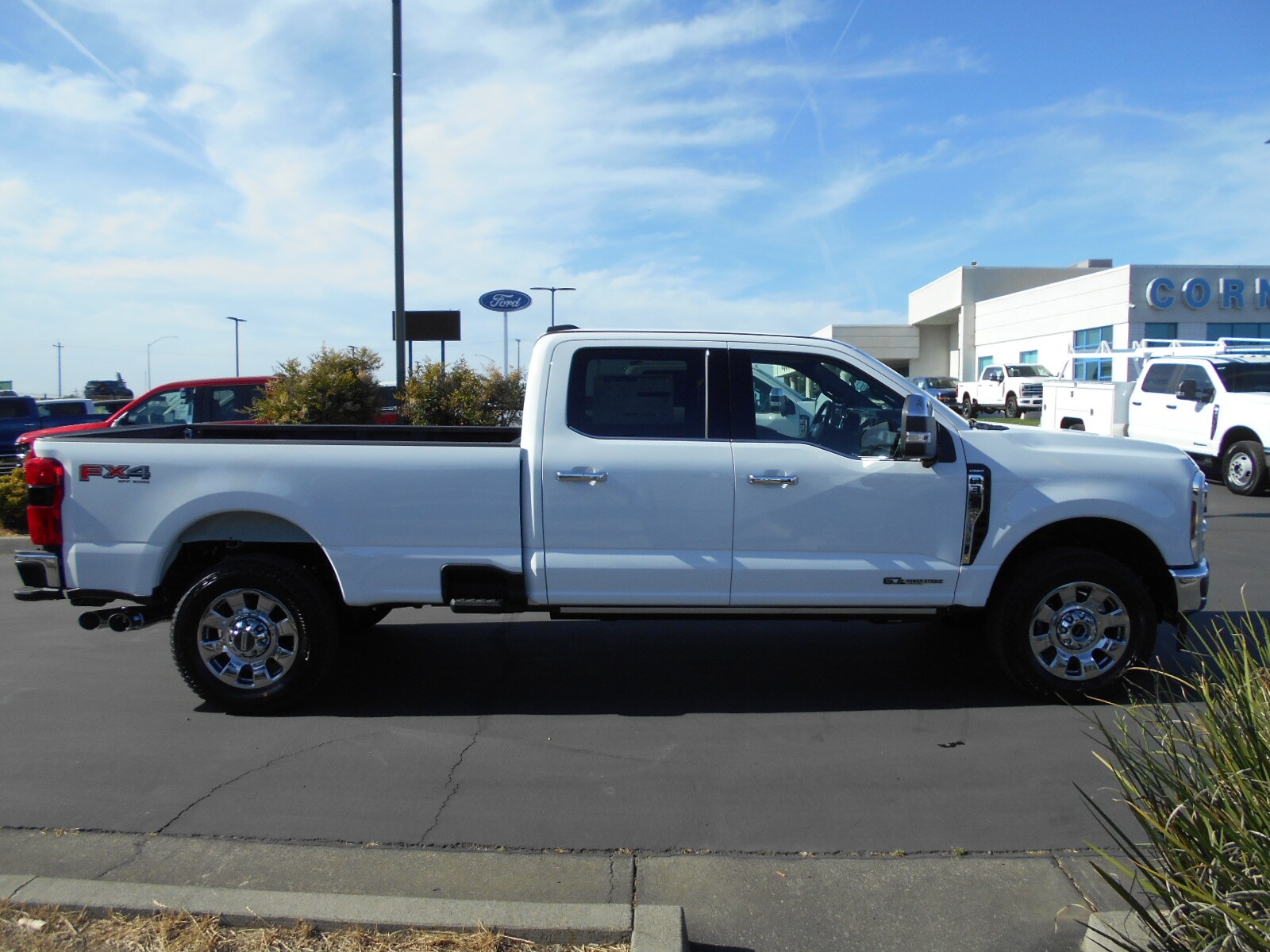 2025 Ford F-350 photo 2