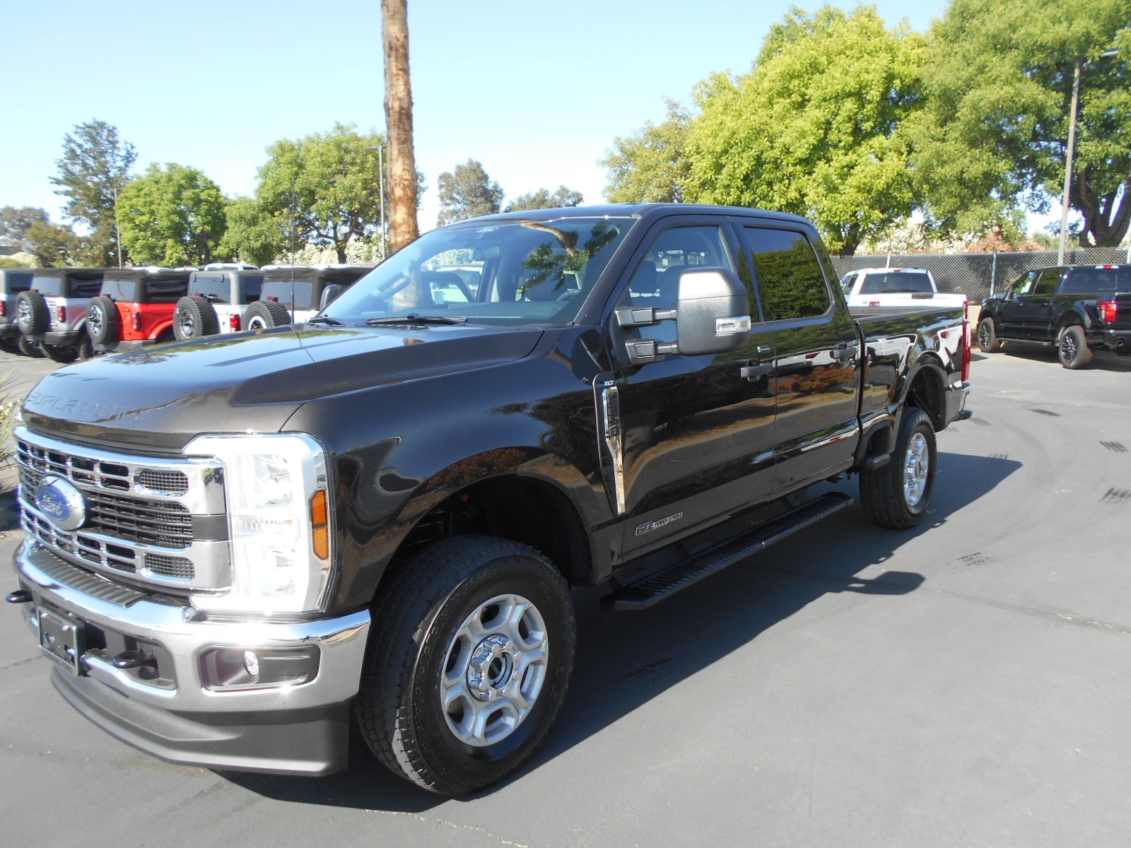 2025 Ford F-250 Super Duty XLT's photo