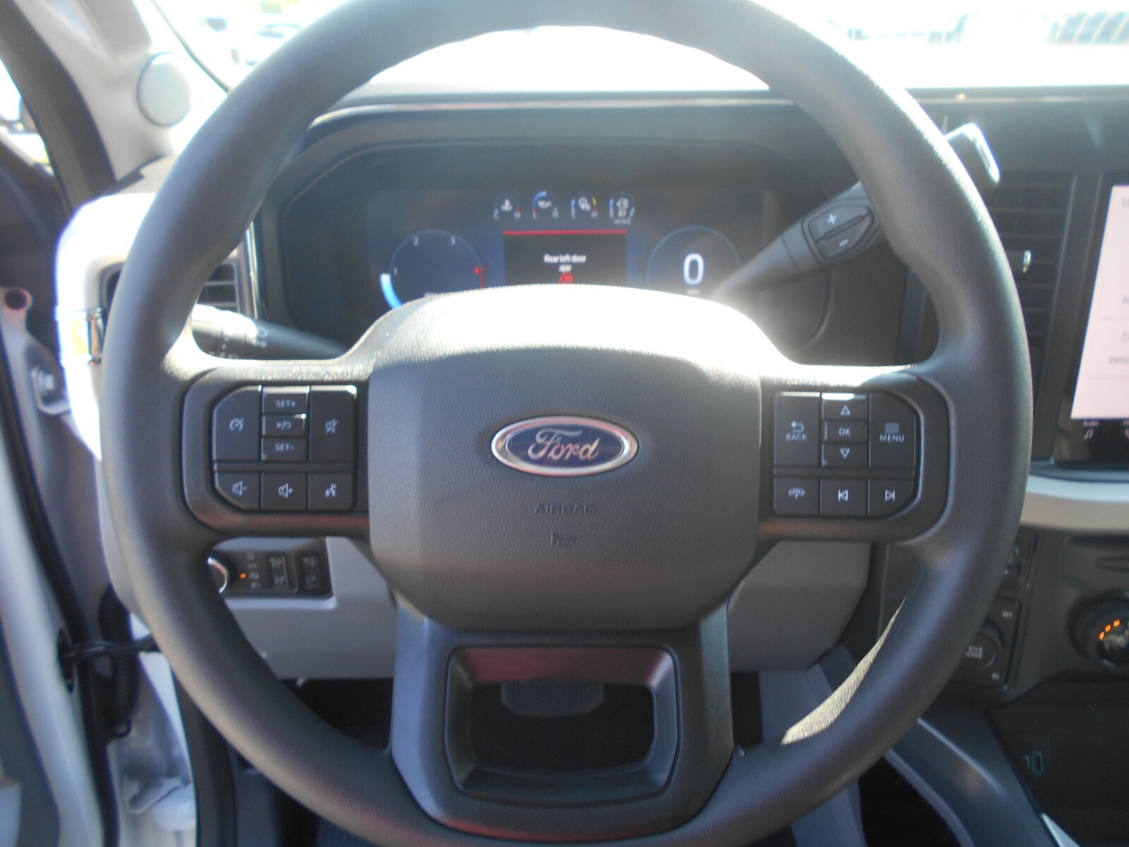 2025 Ford F-250 XLT photo 4