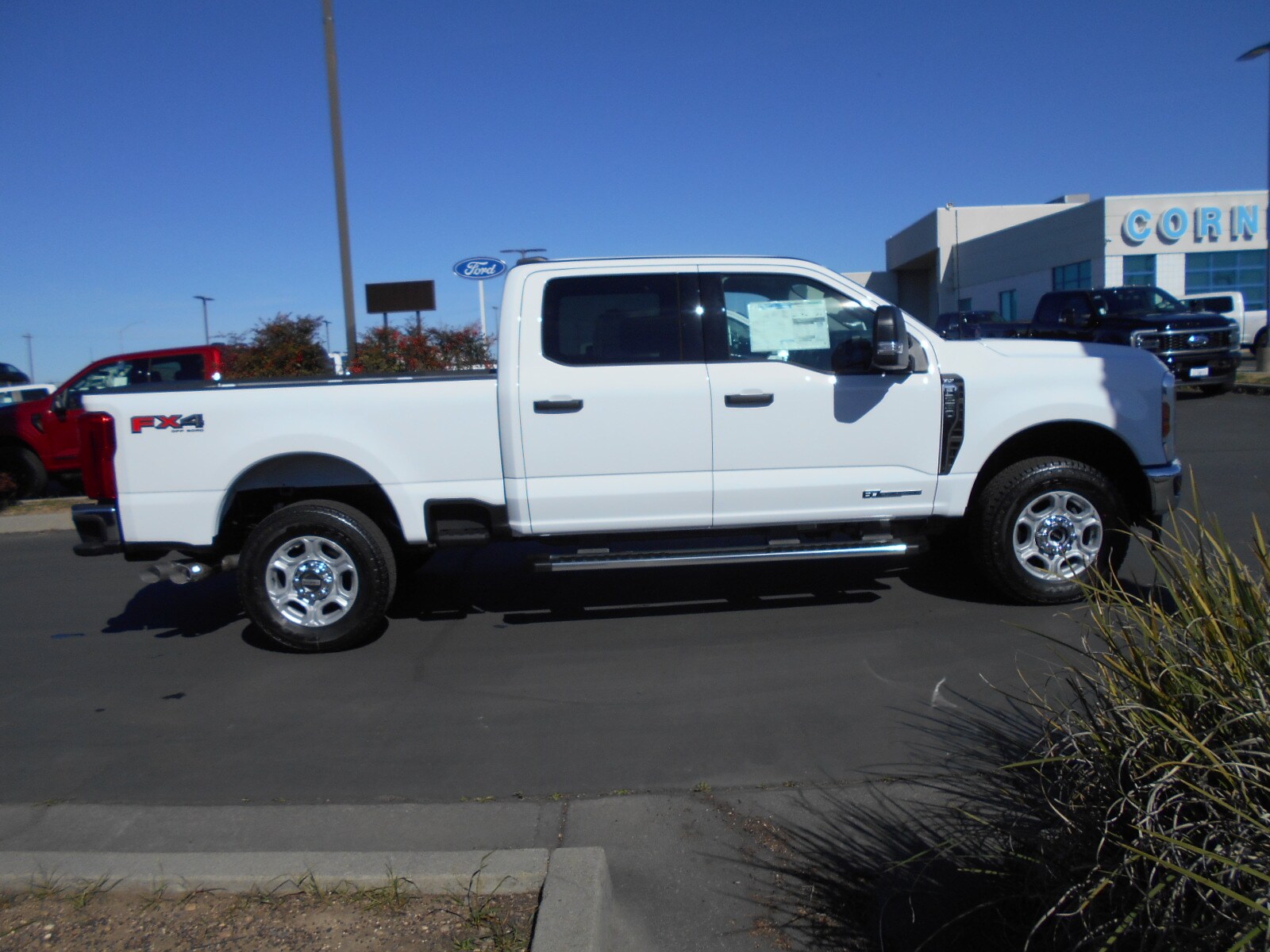 2025 Ford F-250 XLT photo 2