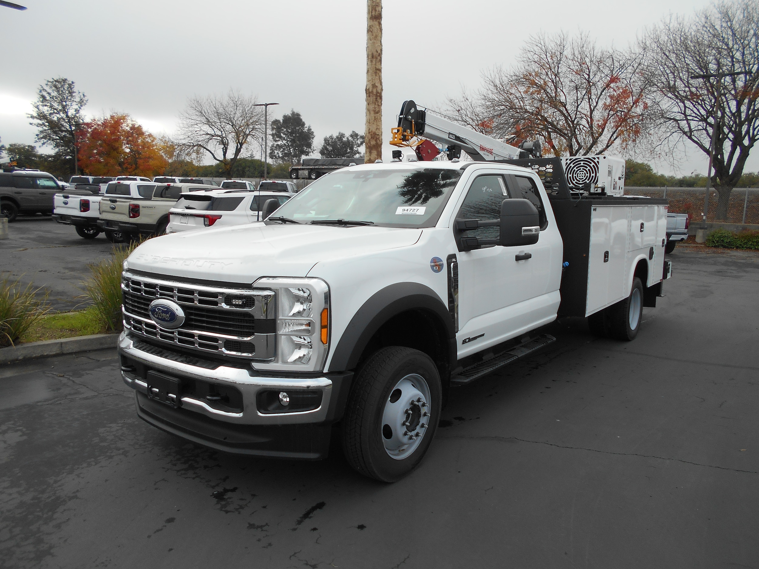 2025 Ford F-550 Super Duty Chassis Cab XL's photo