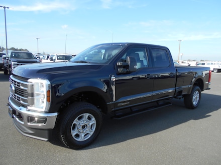 2025 Ford F-250 XLT Crew Cab