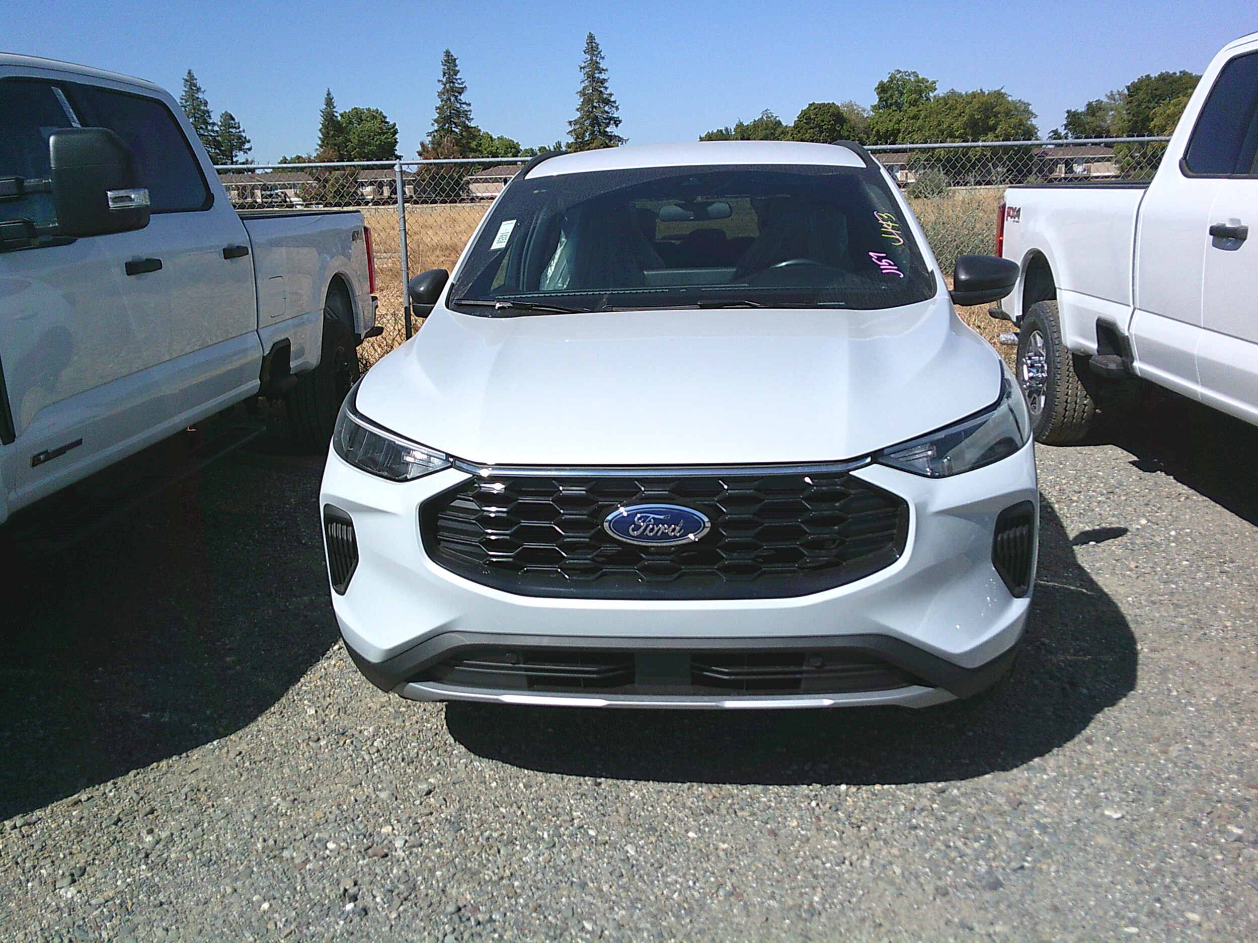 2025 Ford Escape ST-Line photo 3