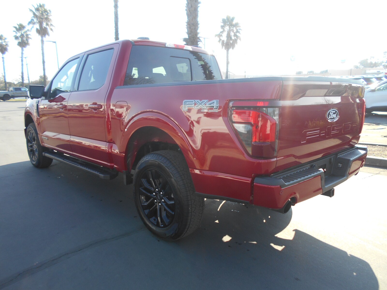 2025 Ford F-150 XLT photo 3