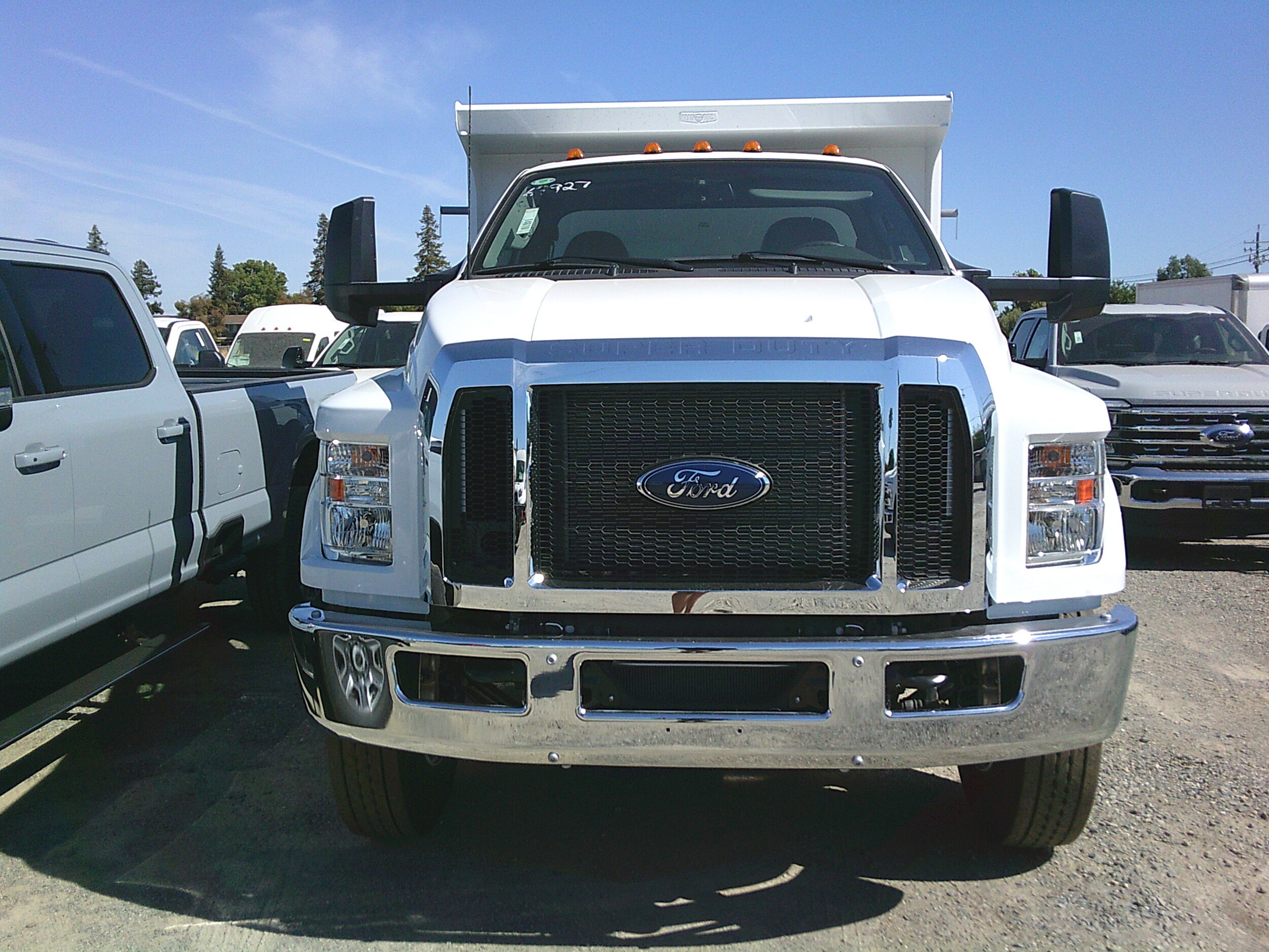 2025 Ford F-650 Base Regular Cab photo 2