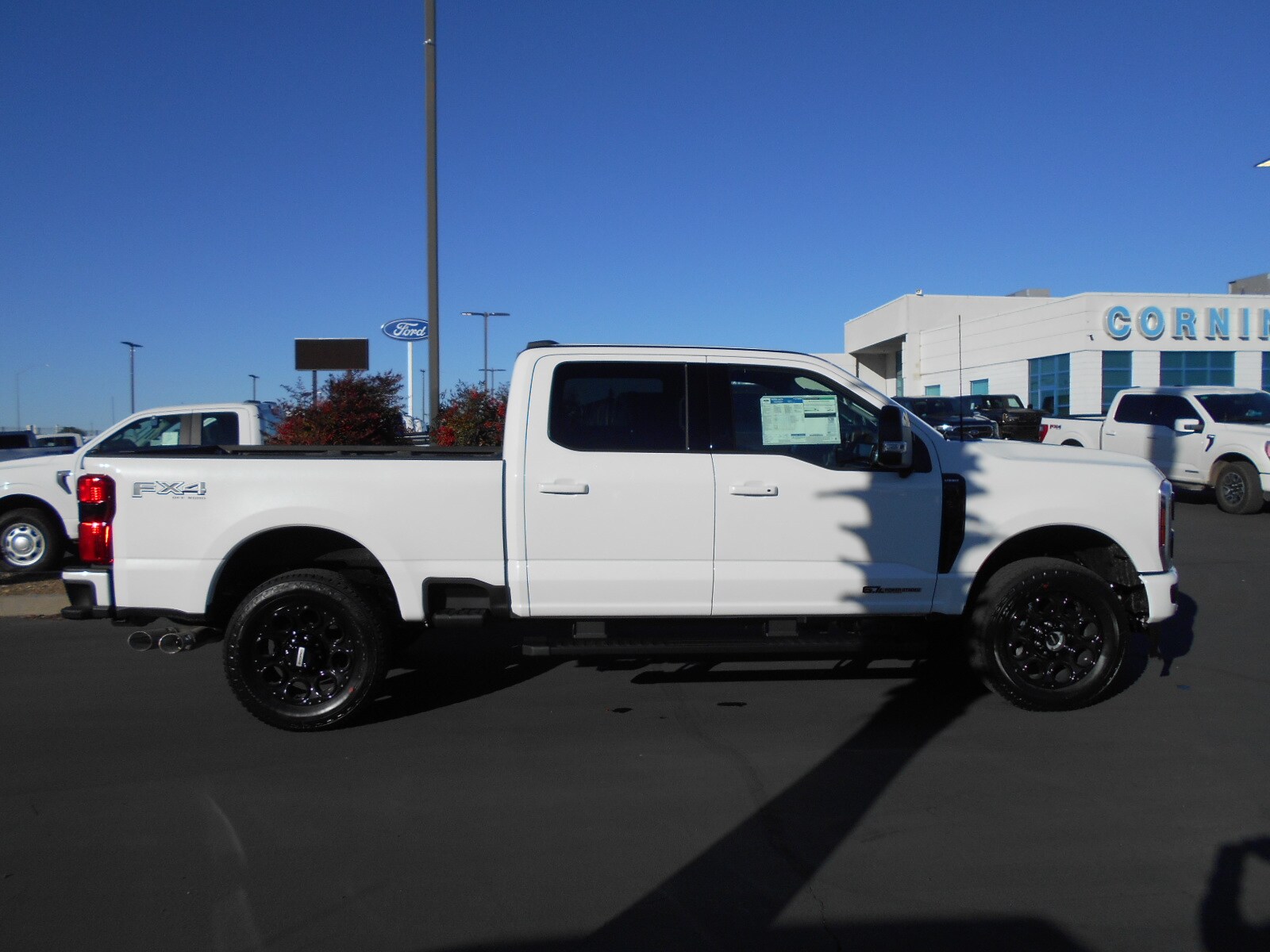 2025 Ford F-350 Lariat photo 2