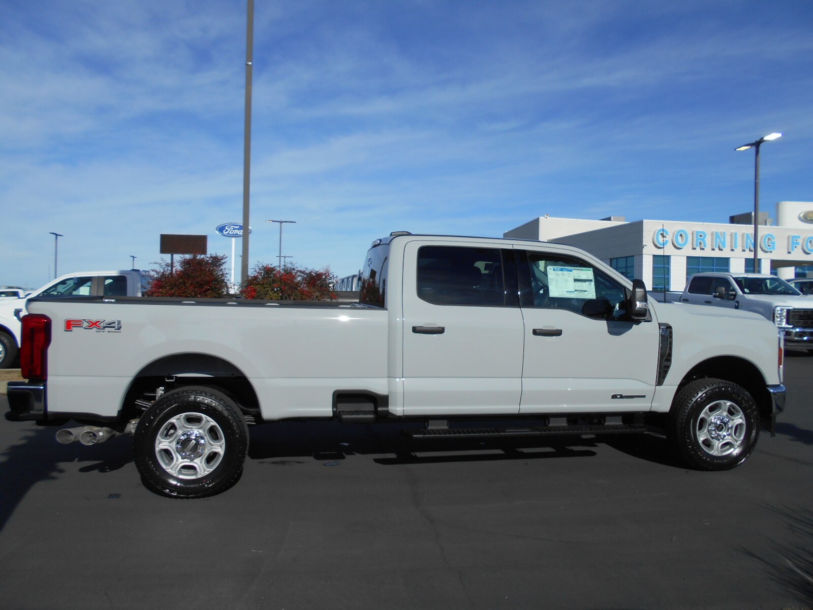 2025 Ford F-250 XLT photo 2