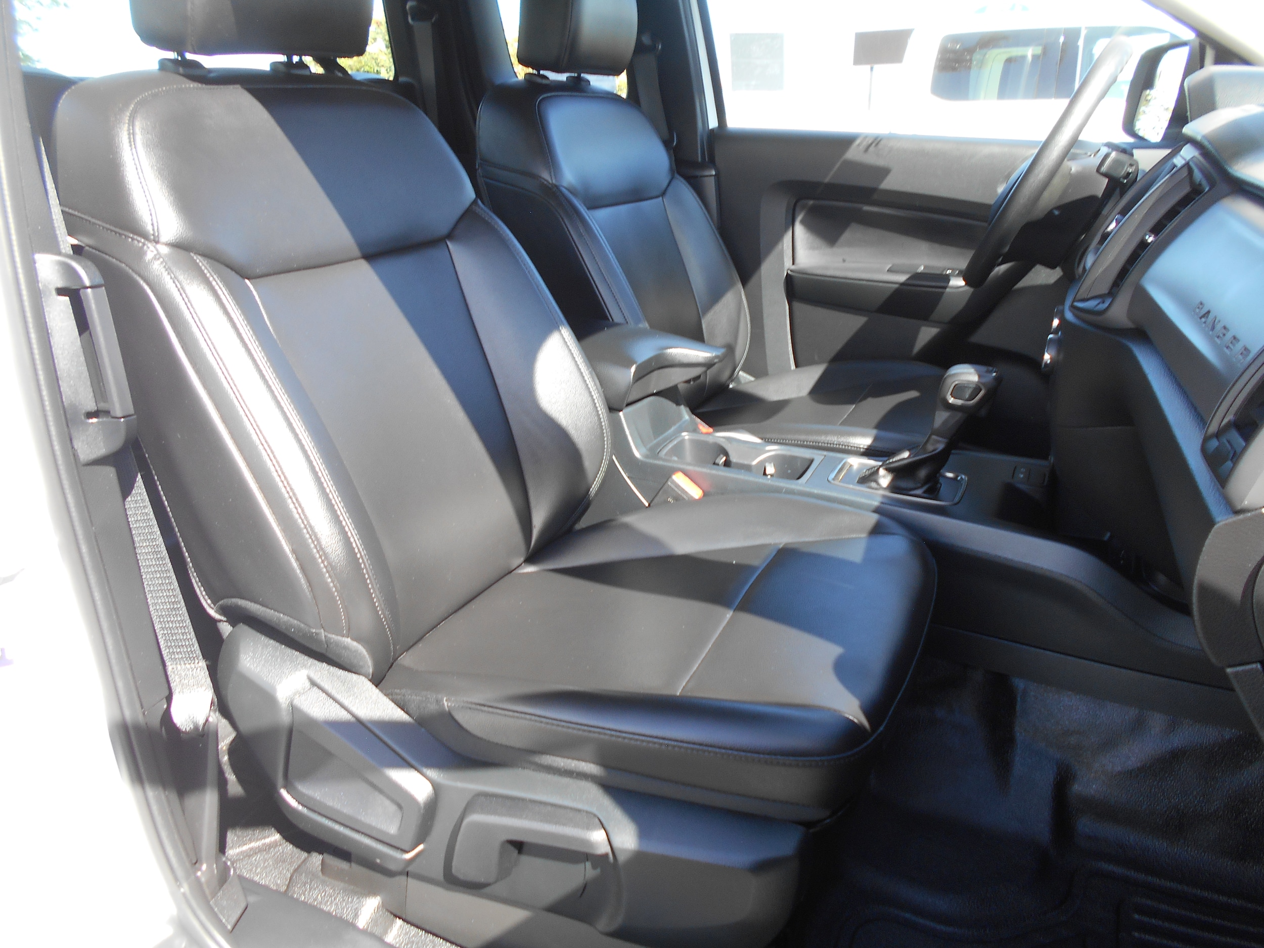 2022 Ford Ranger Vinyl photo 6