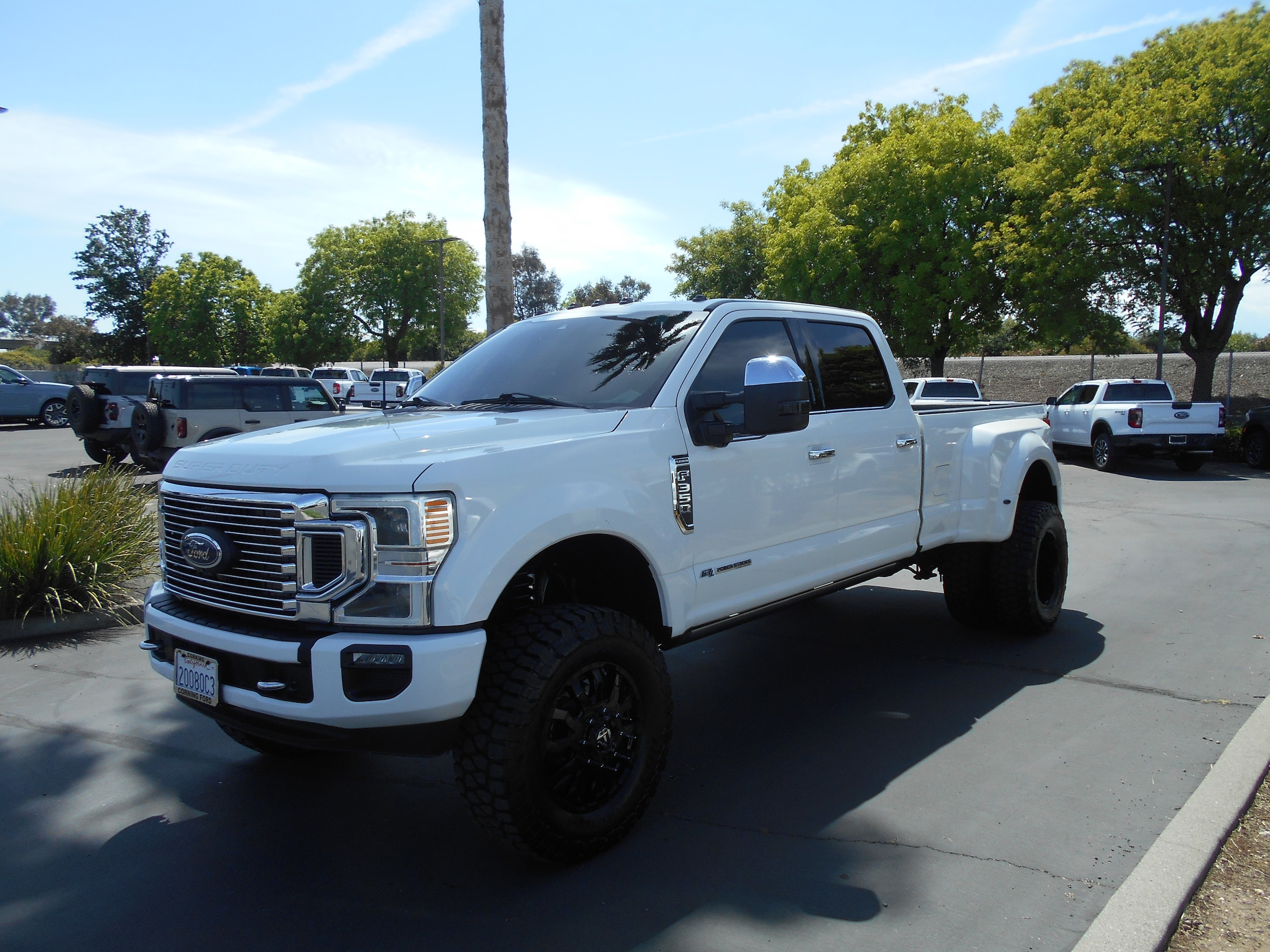 2021 Ford F-350 Platinum 4x4 Crew Cab 8' Box DRW's photo