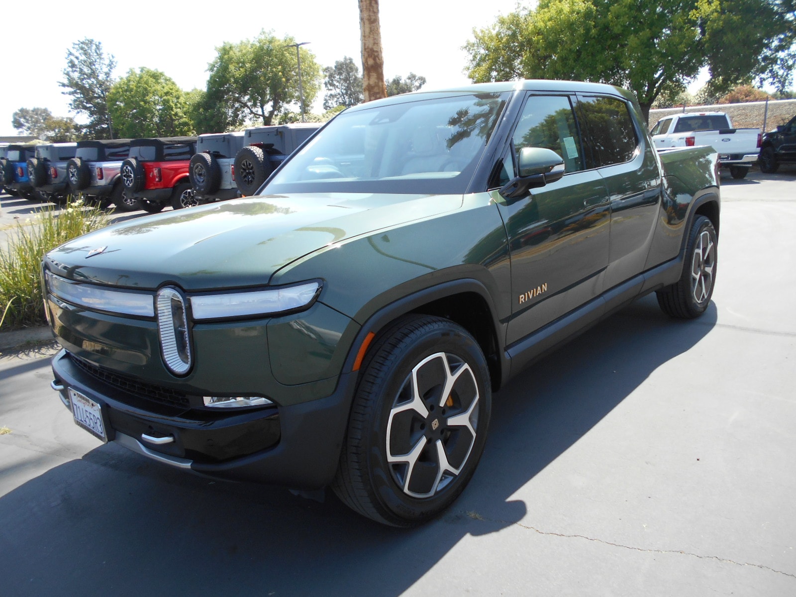 2022 Rivian R1T