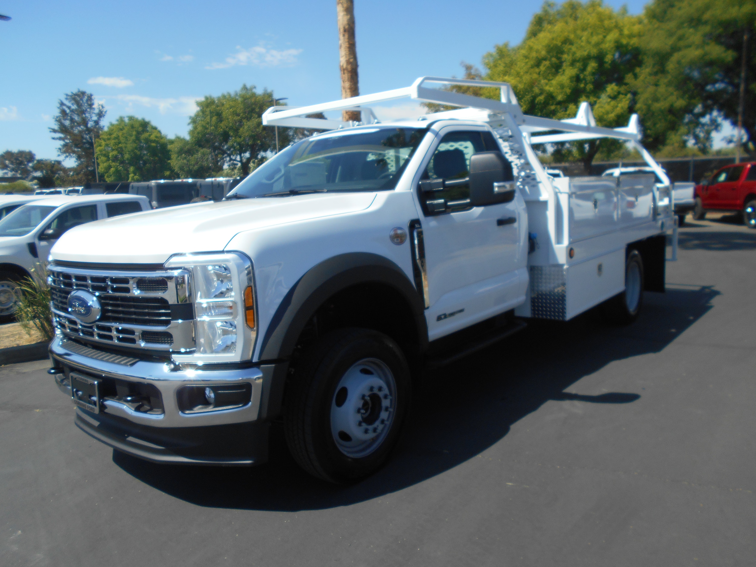 2025 Ford F-550 Chassis Regular Cab 