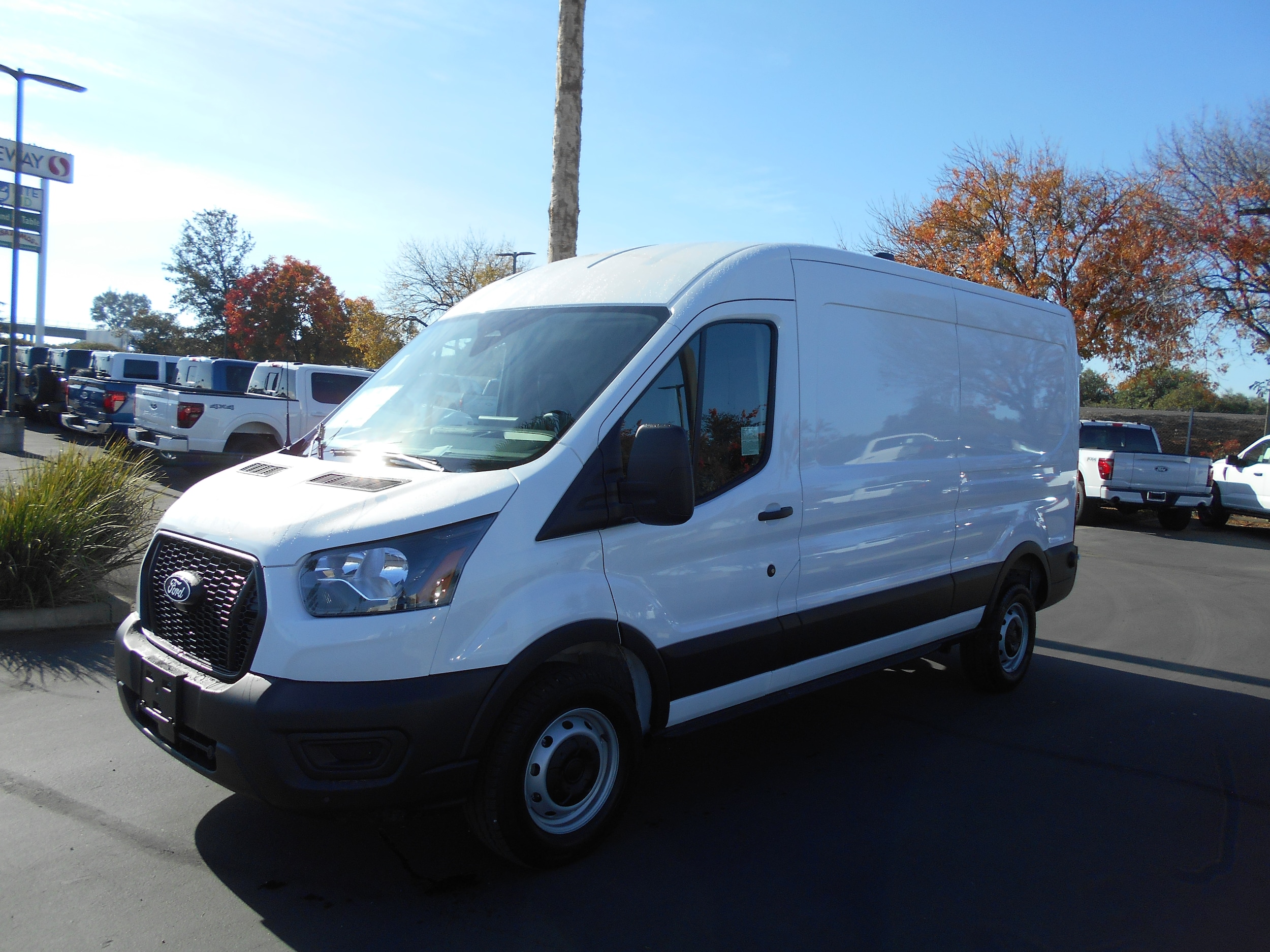 2026 Ford Transit Van Base's photo