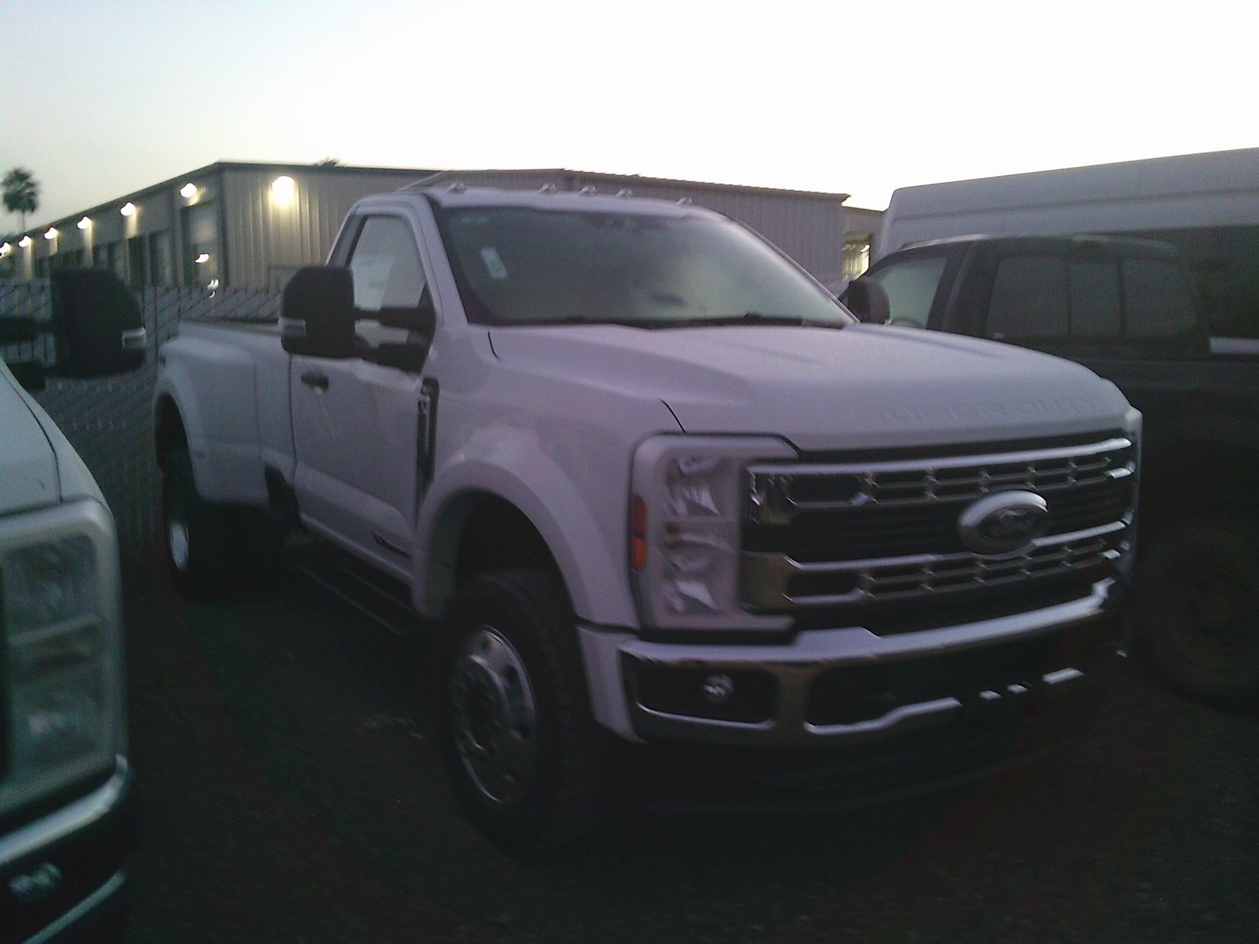 2026 Ford F-450 Super Duty XLT's photo