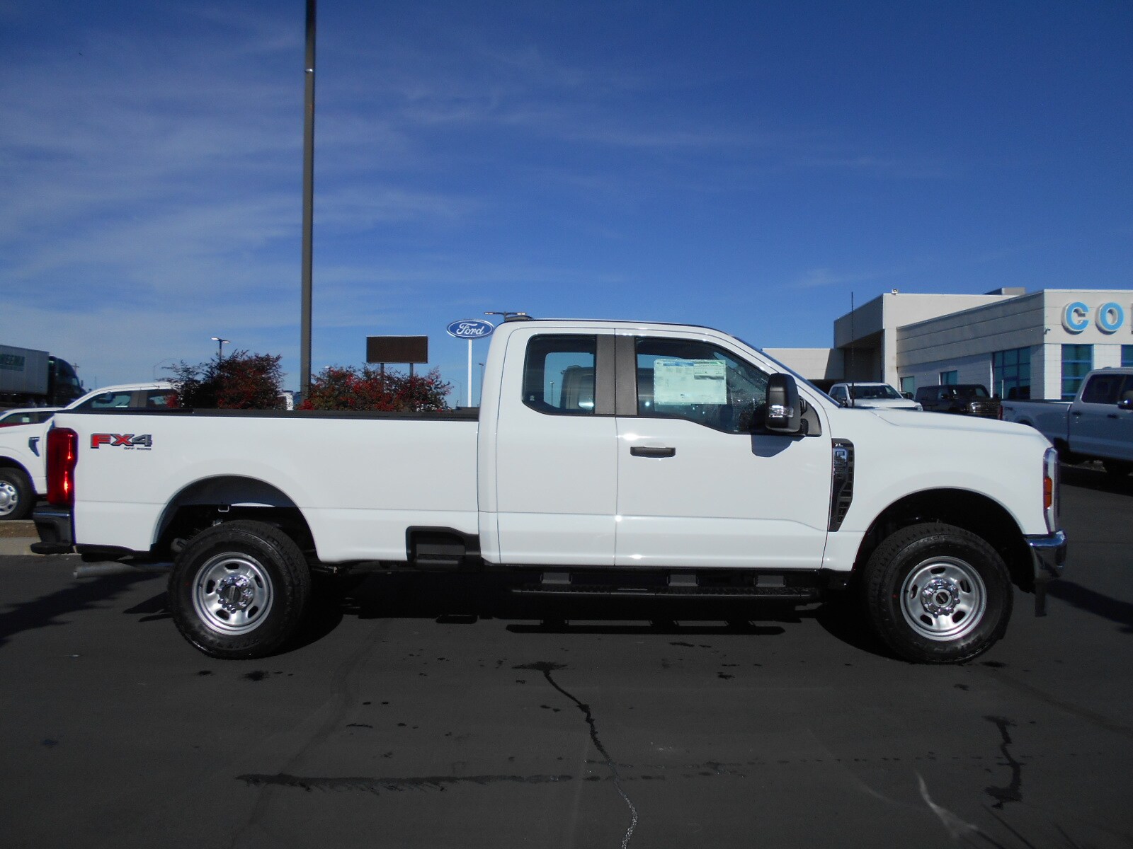 2025 Ford F-350 XL photo 2