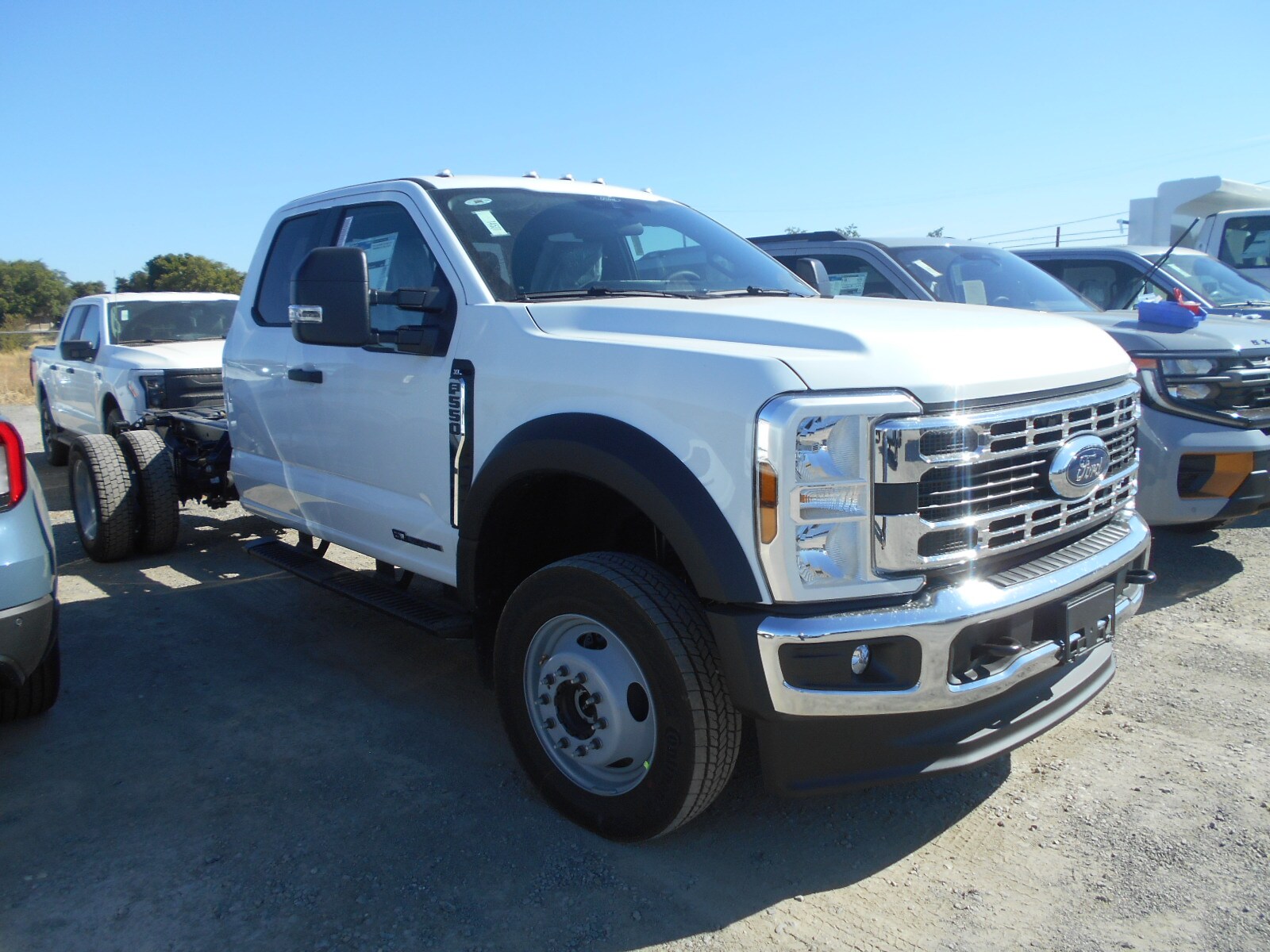 2026 Ford F-550 XL photo 3