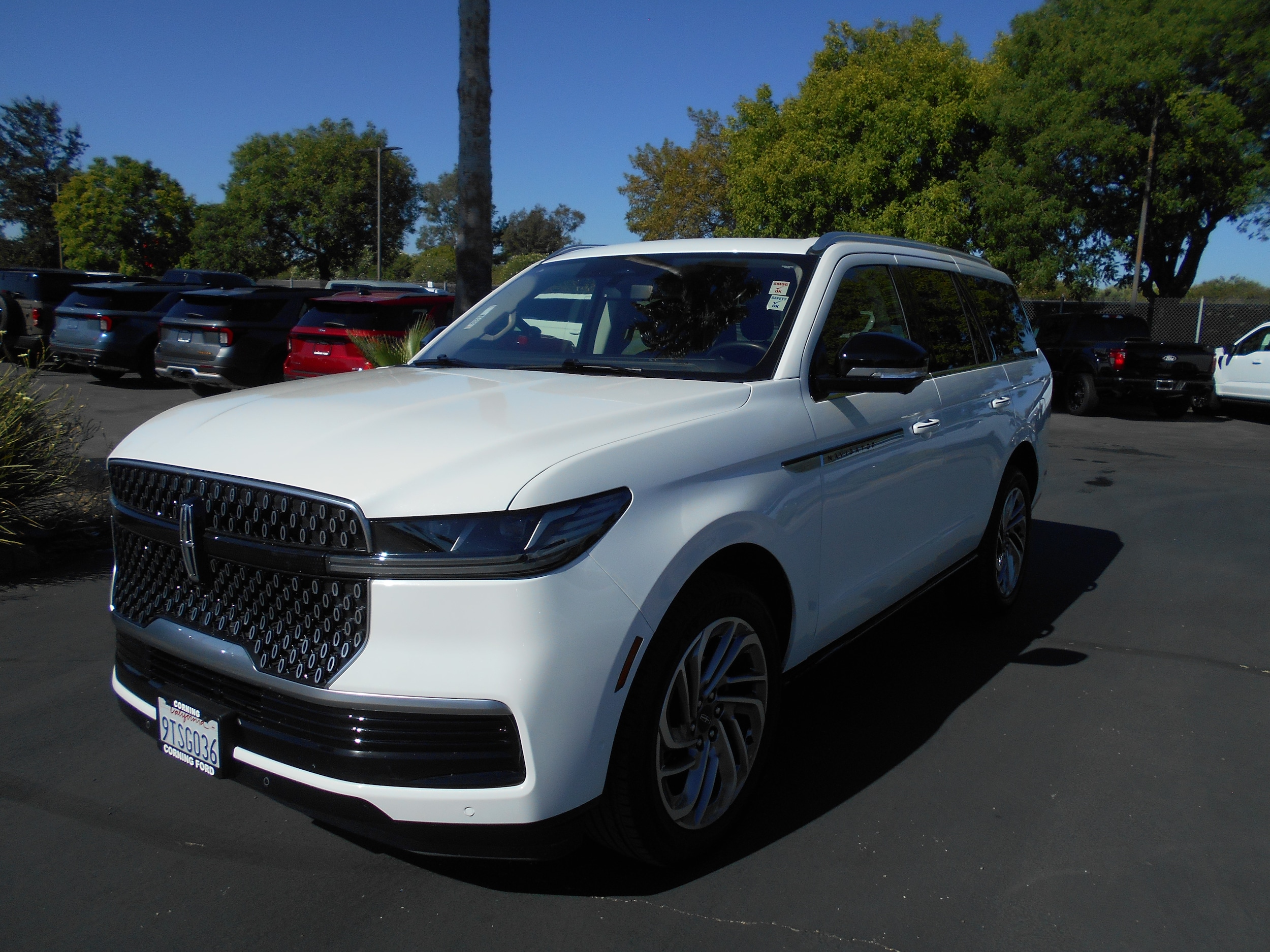 2025 Lincoln Navigator