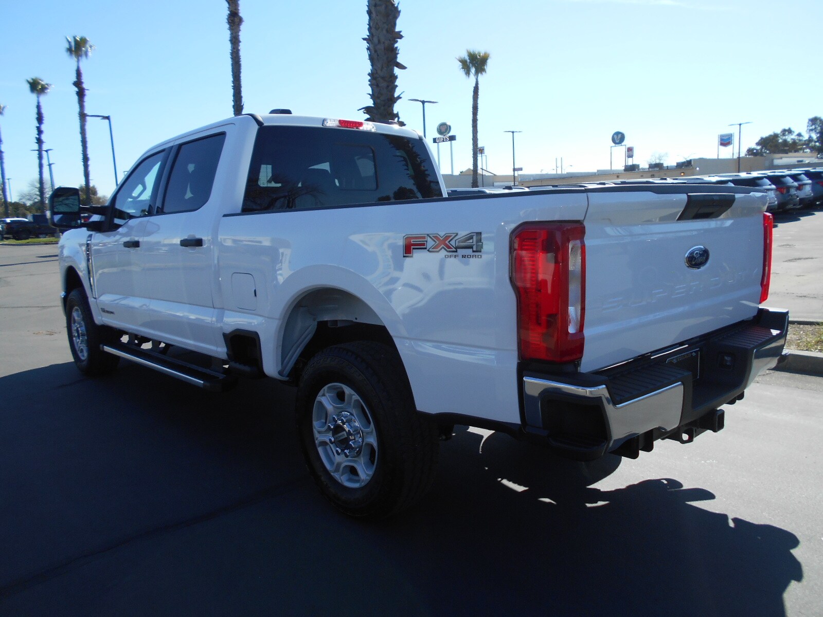 2025 Ford F-250 XLT photo 3