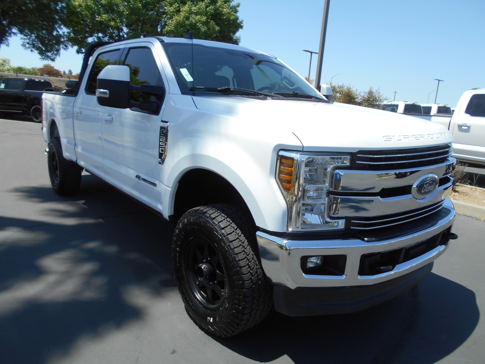 Used 2019 Ford F-250 Super Duty Lariat with VIN 1FT7W2BT1KEF78050 for sale in Corning, CA