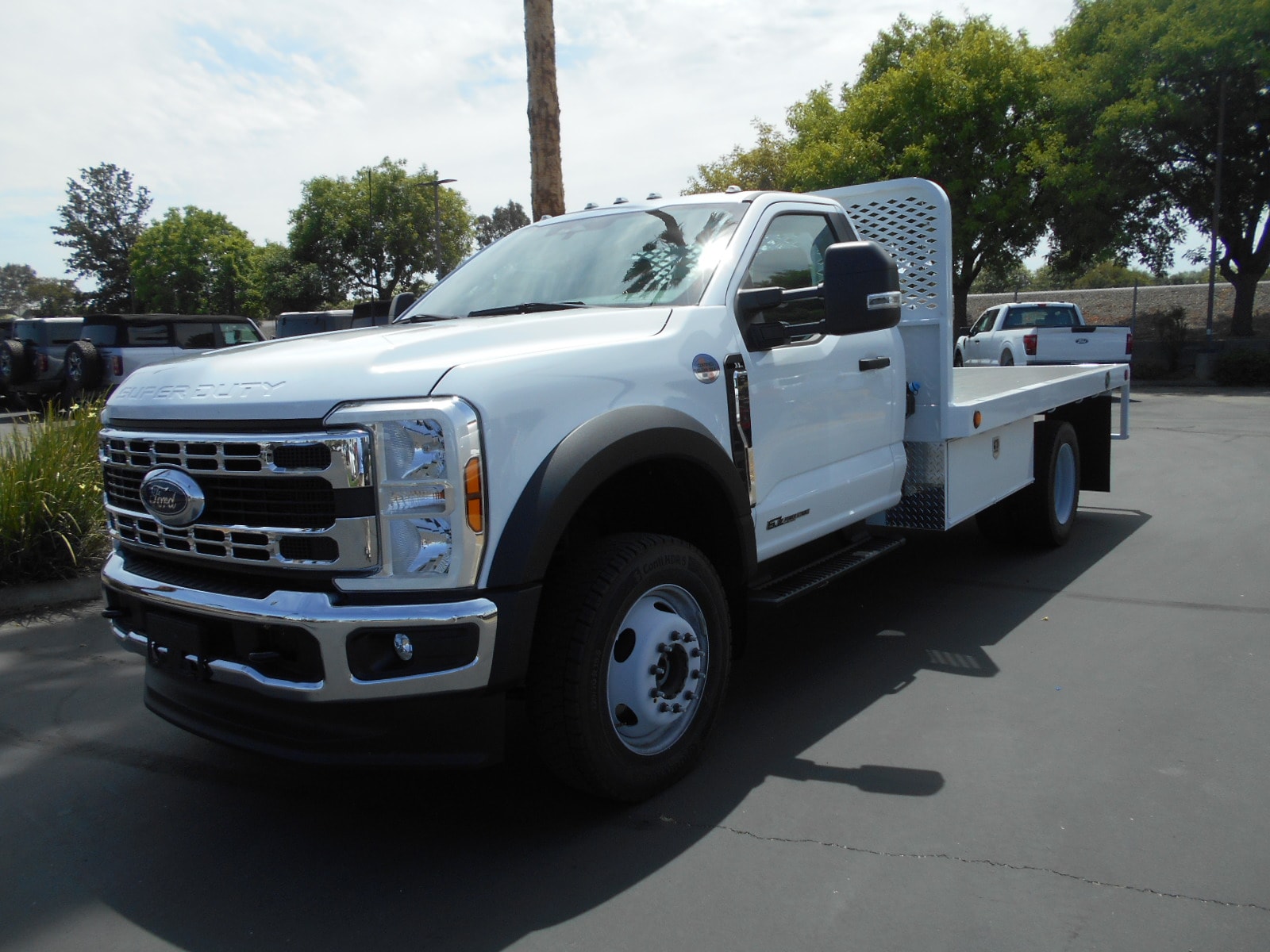 2024 Ford F-450 Chassis Regular Cab 