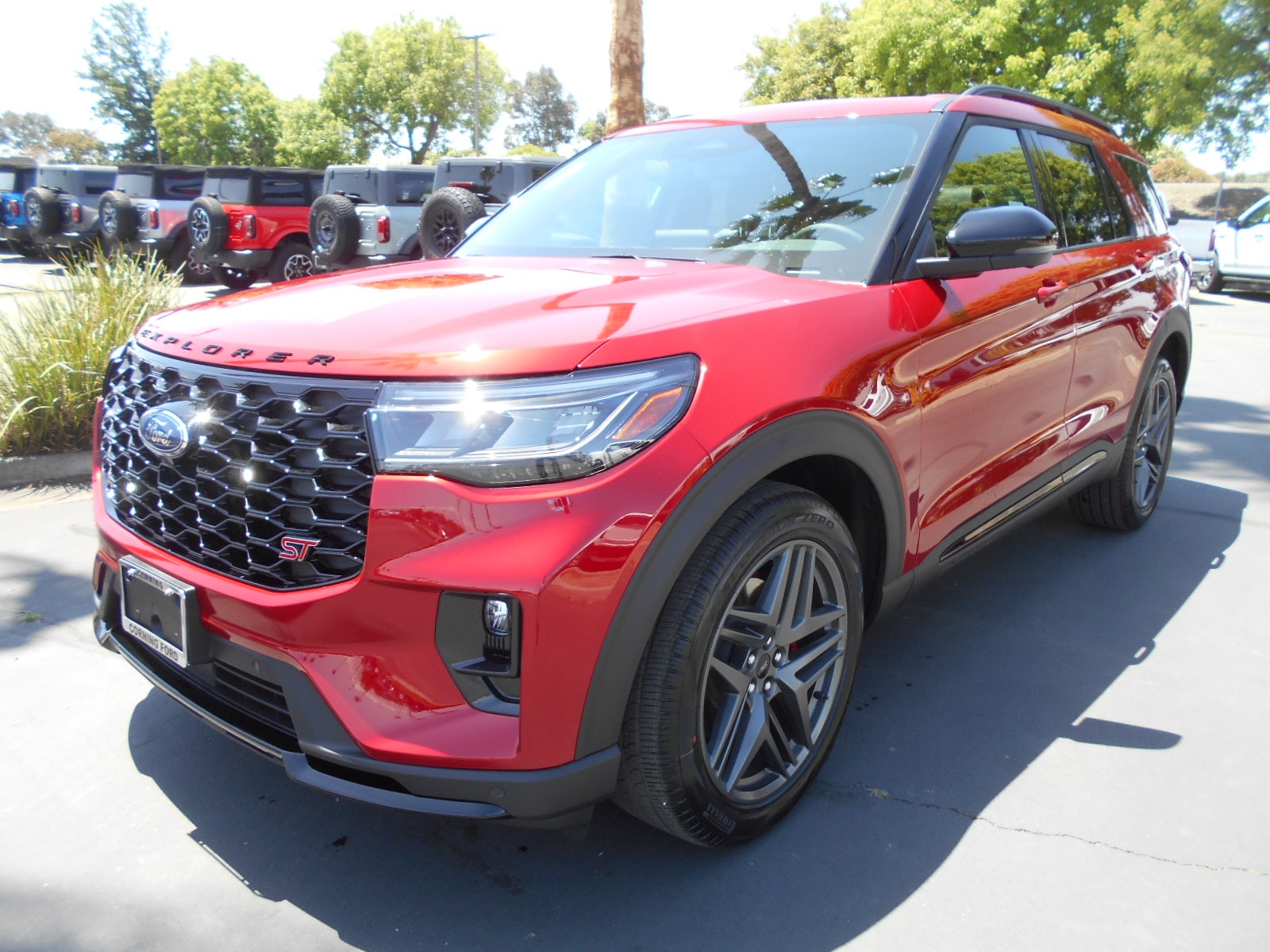 2025 Ford Explorer SUV 