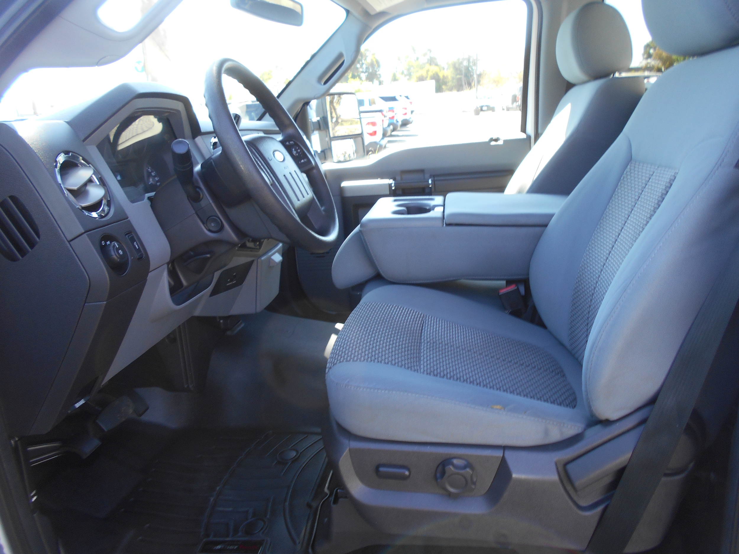 2016 Ford F-250 Cloth photo 5