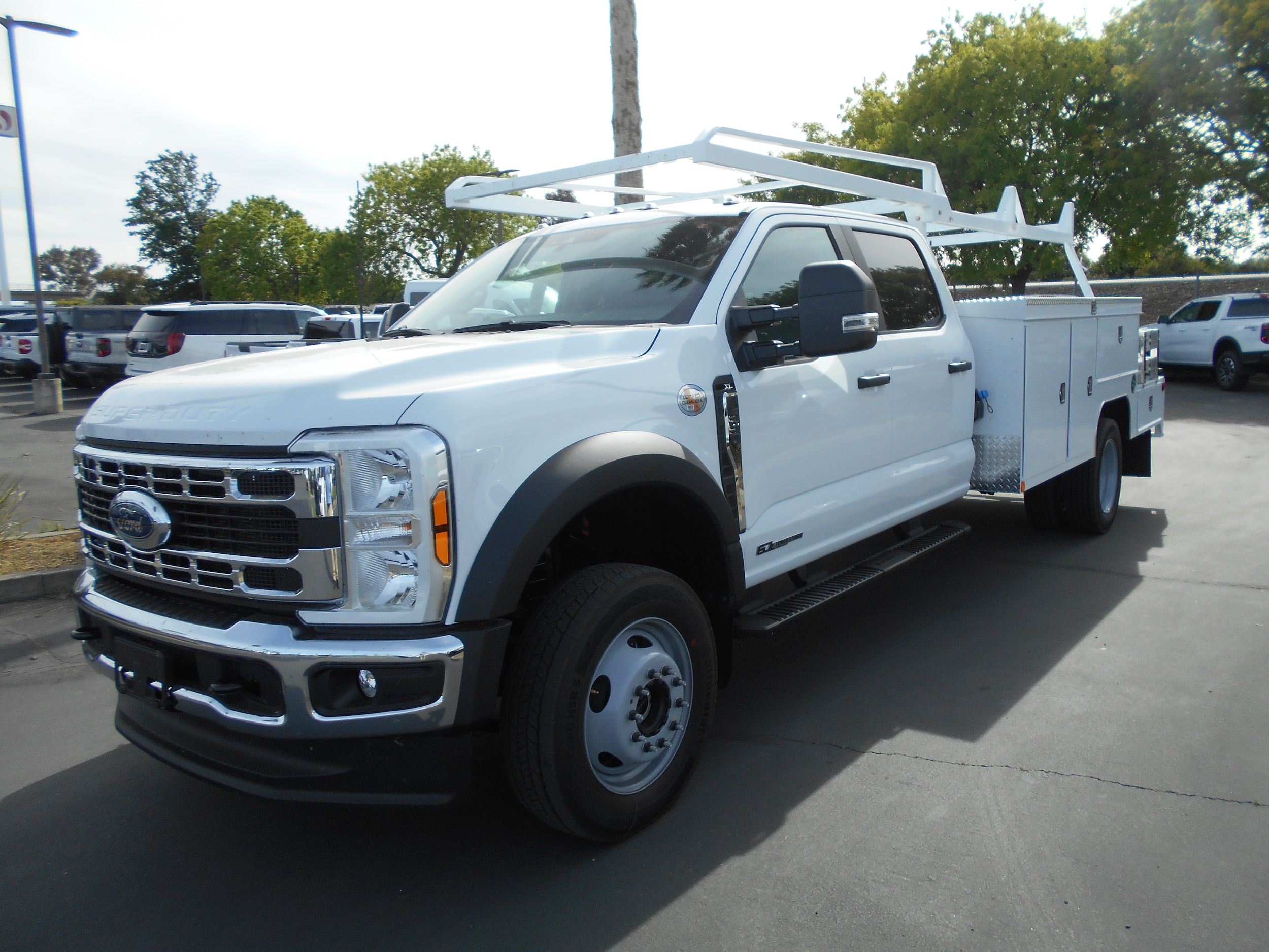 2026 Ford F-550 XL 4x4 Crew Cab 203-In DRW's photo
