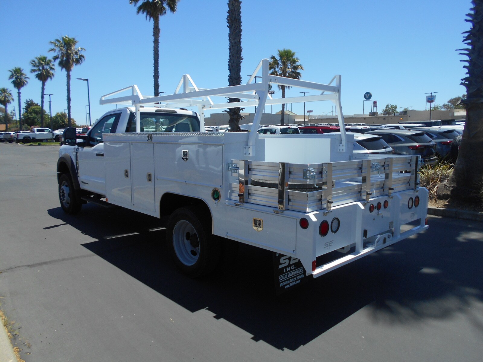 2024 Ford F-550 XL photo 3