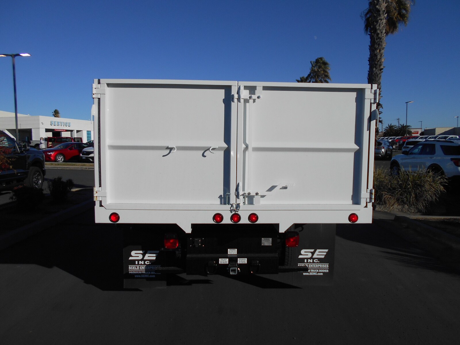 2024 Ford F-550 XL photo 3