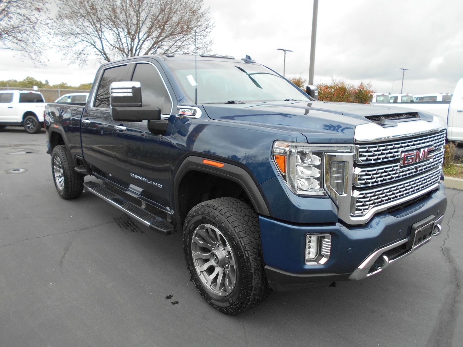 Used 2020 GMC Sierra 3500HD Denali with VIN 1GT49WEY7LF307661 for sale in Corning, CA