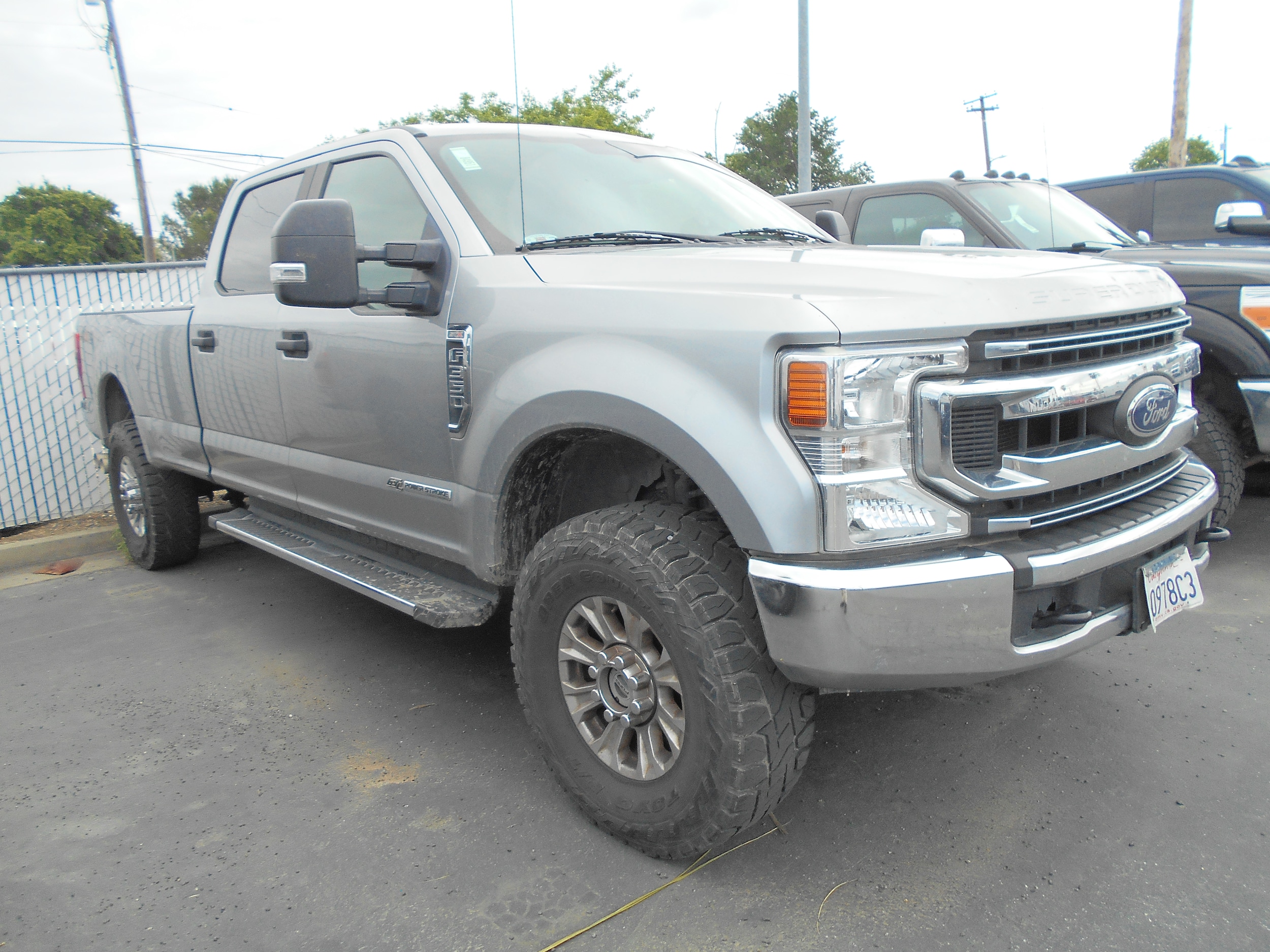 2020 Ford F-350 Cloth photo 3