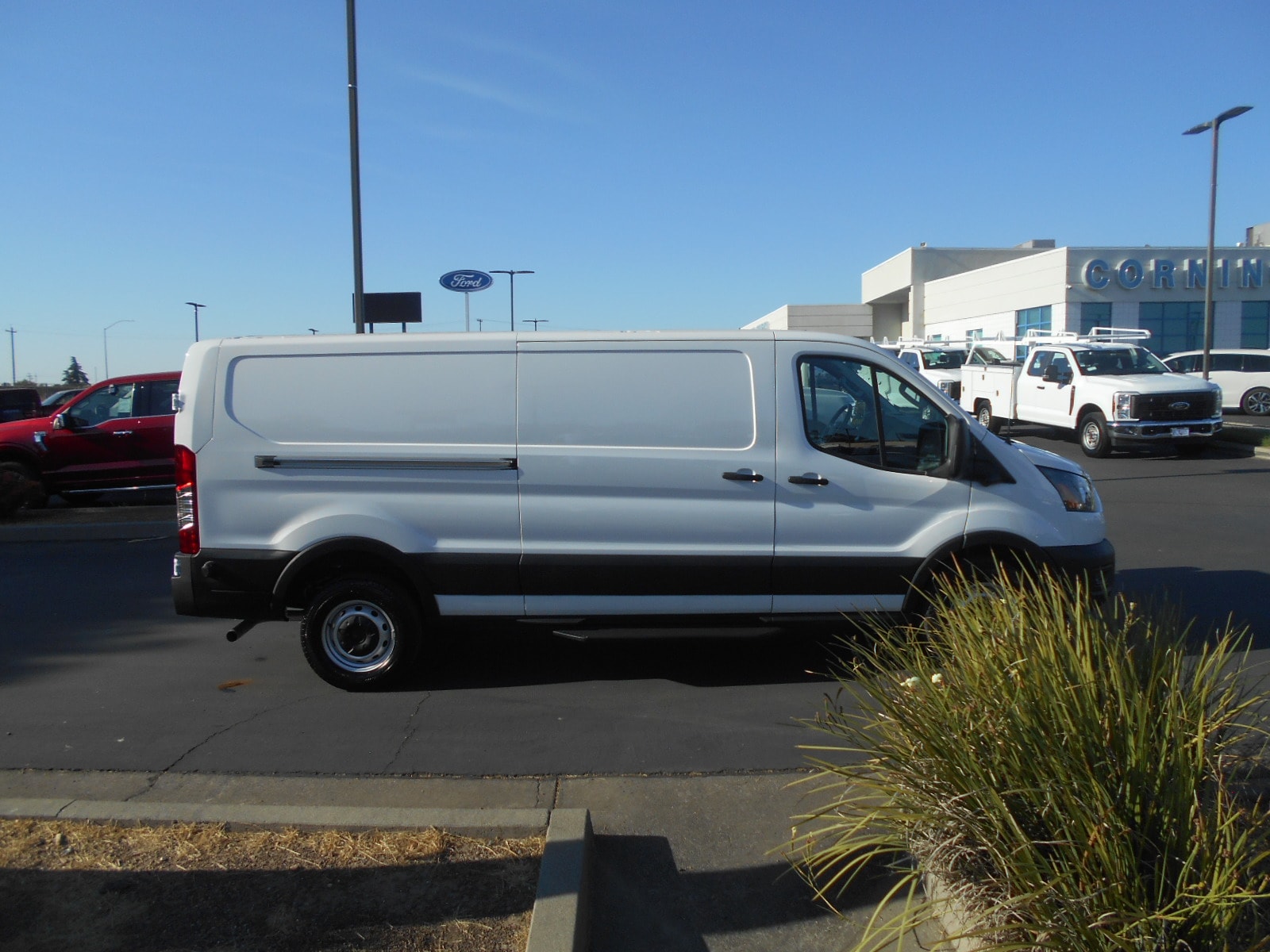 2024 Ford Transit-250 Cargo XL photo 4