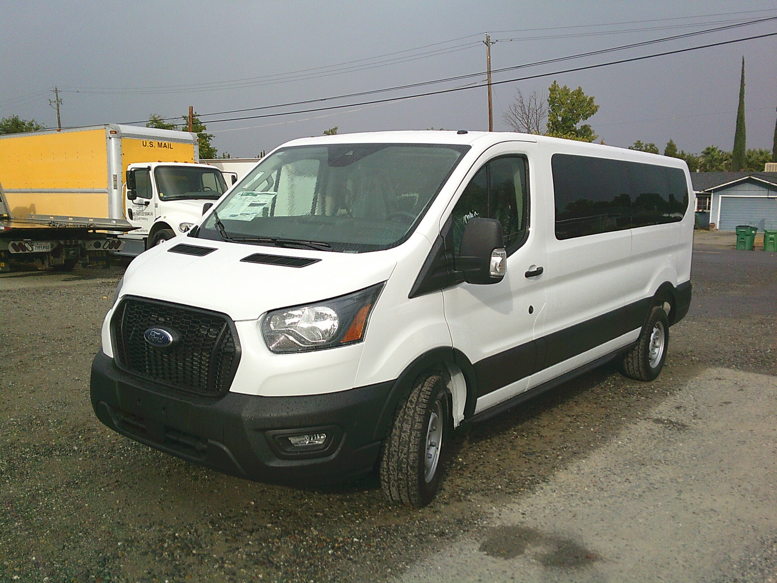 2025 Ford Transit photo 2