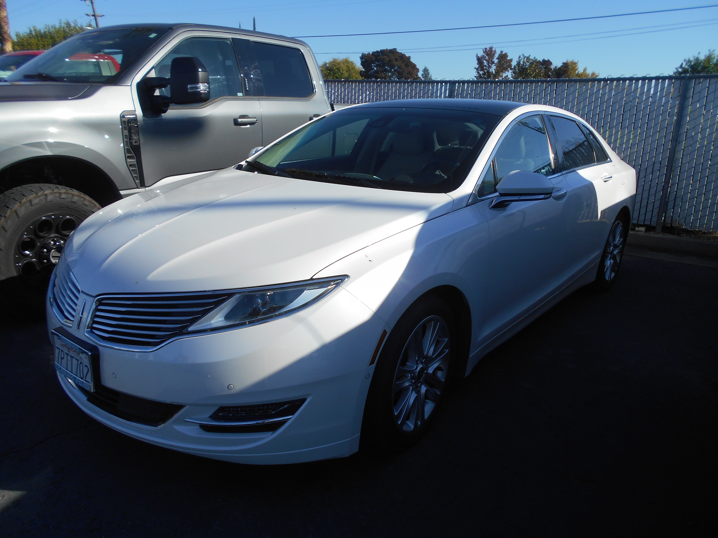 2016 Lincoln MKZ Base