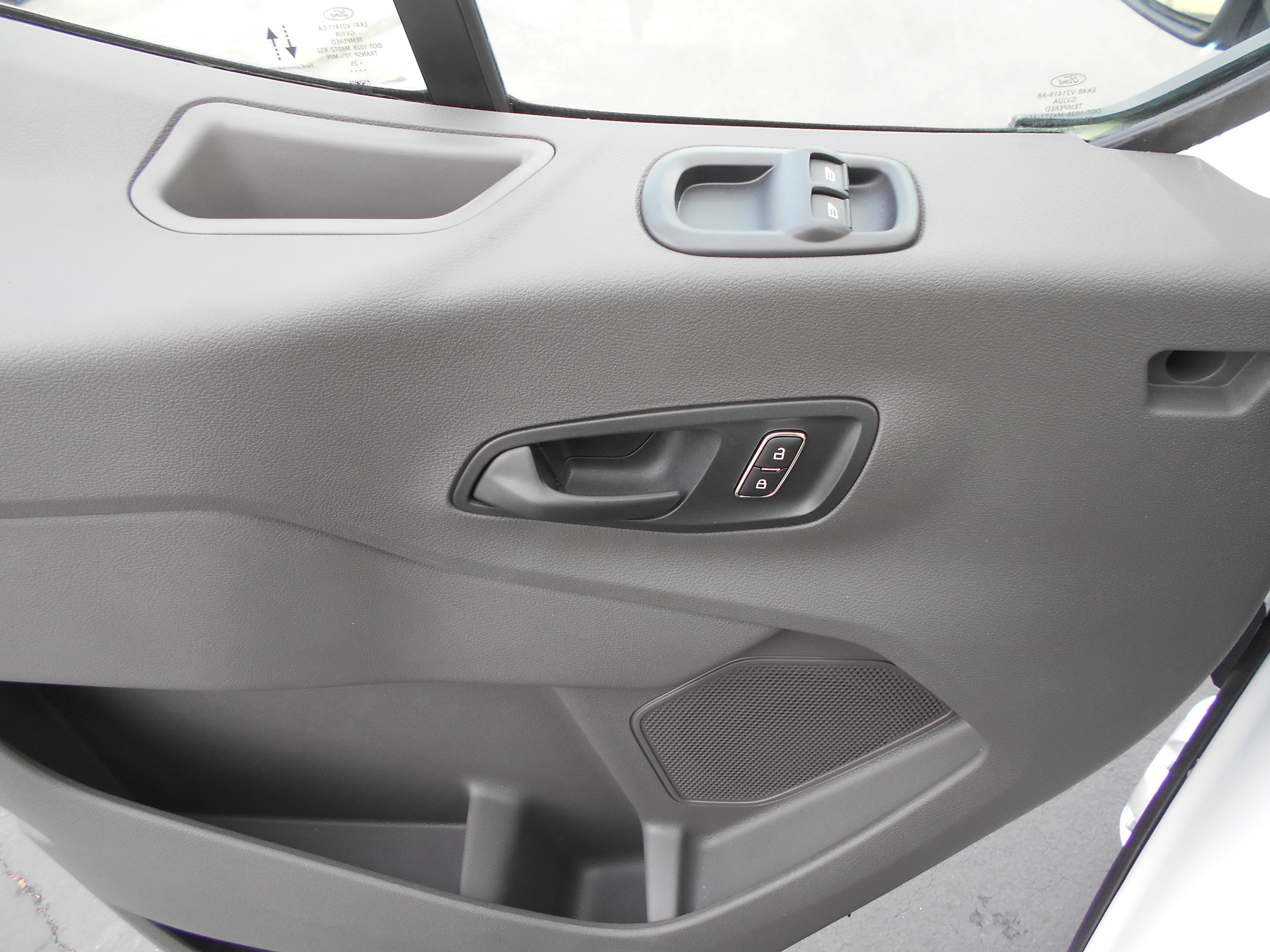 2025 Ford Transit Passenger Van XL - Photo 12