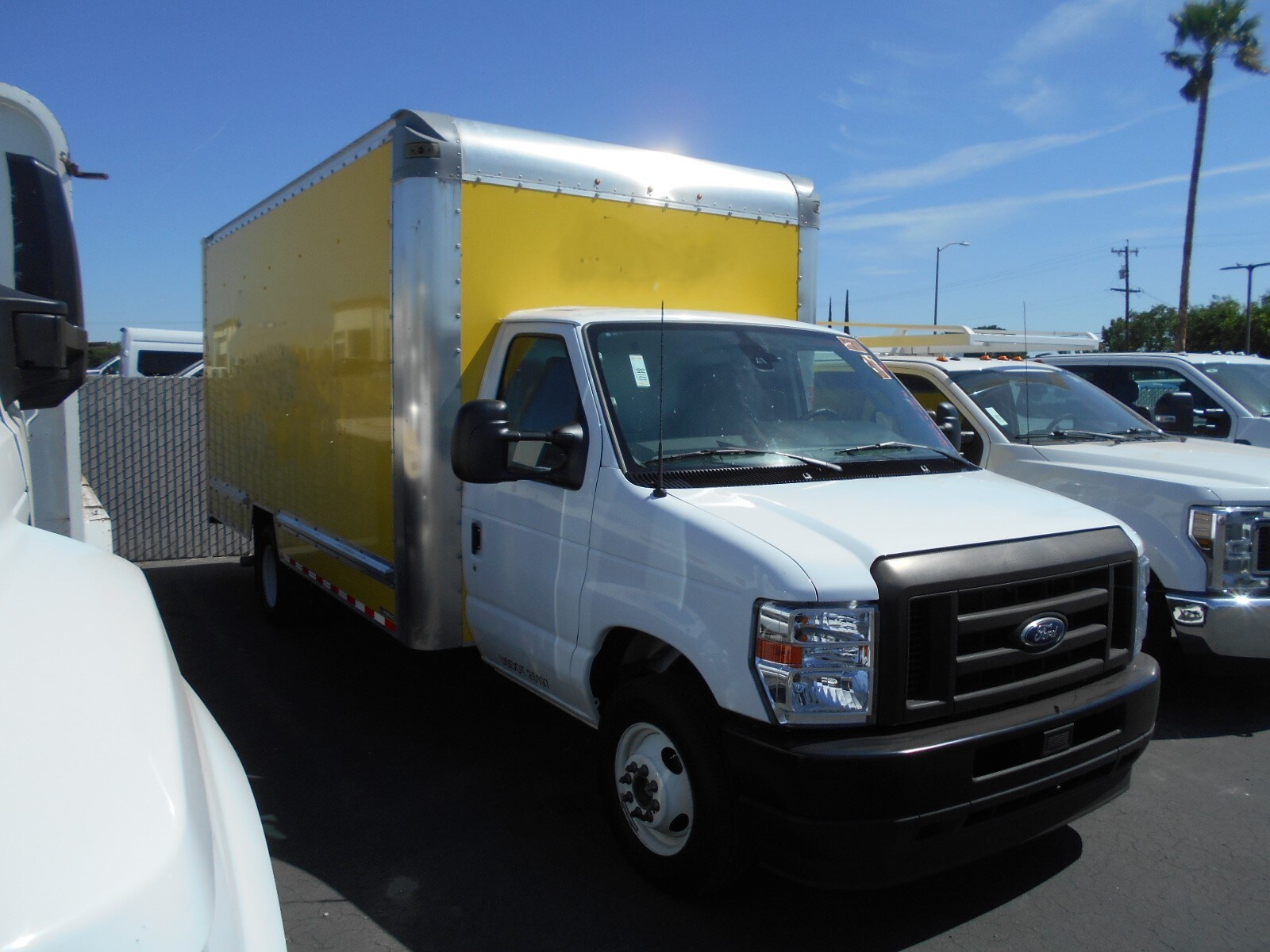 2024 Ford E-350 Base photo 3