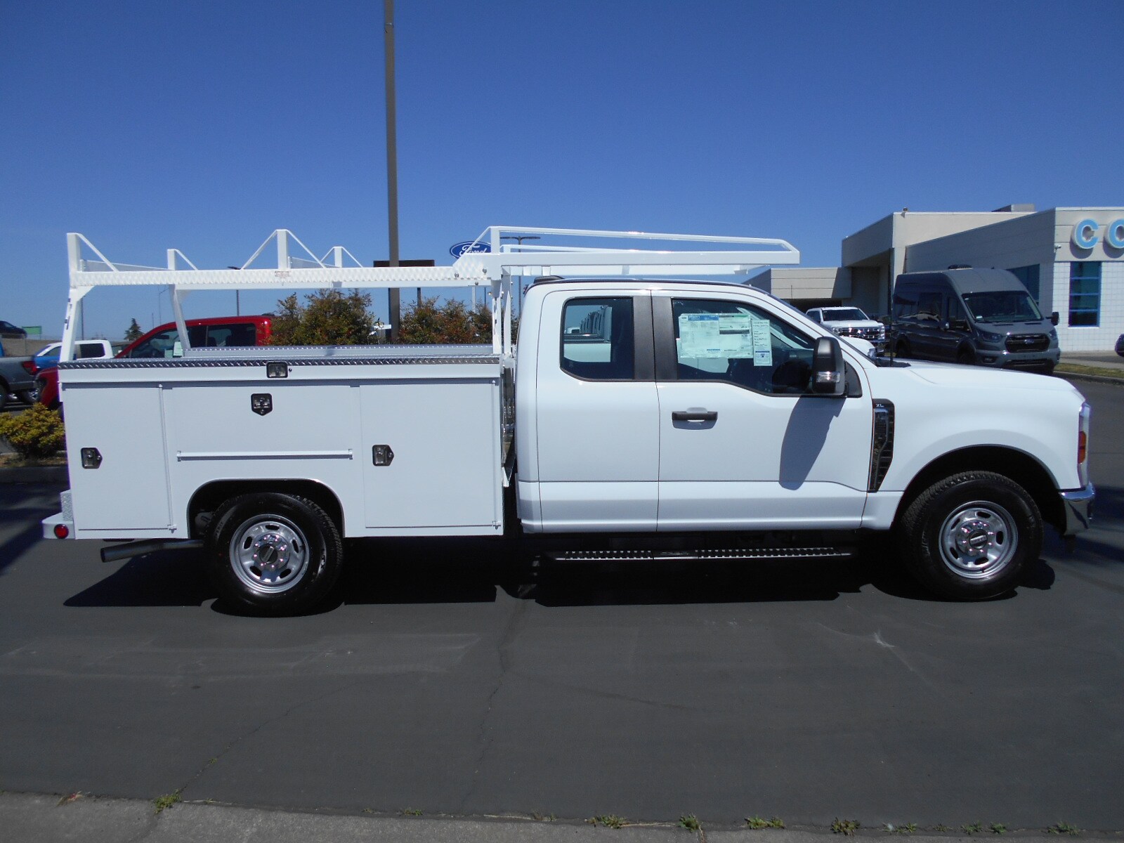 2025 Ford F-250 XL photo 2