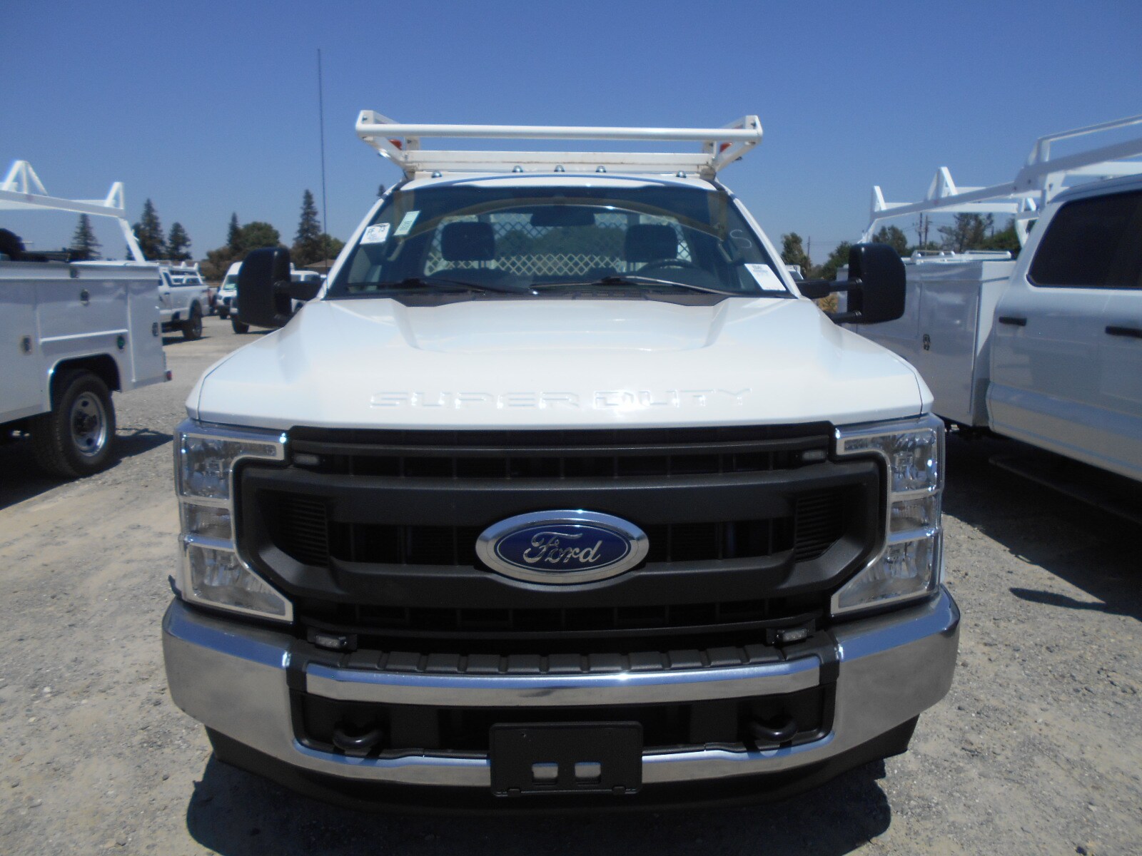 2021 Ford F-350 photo 2