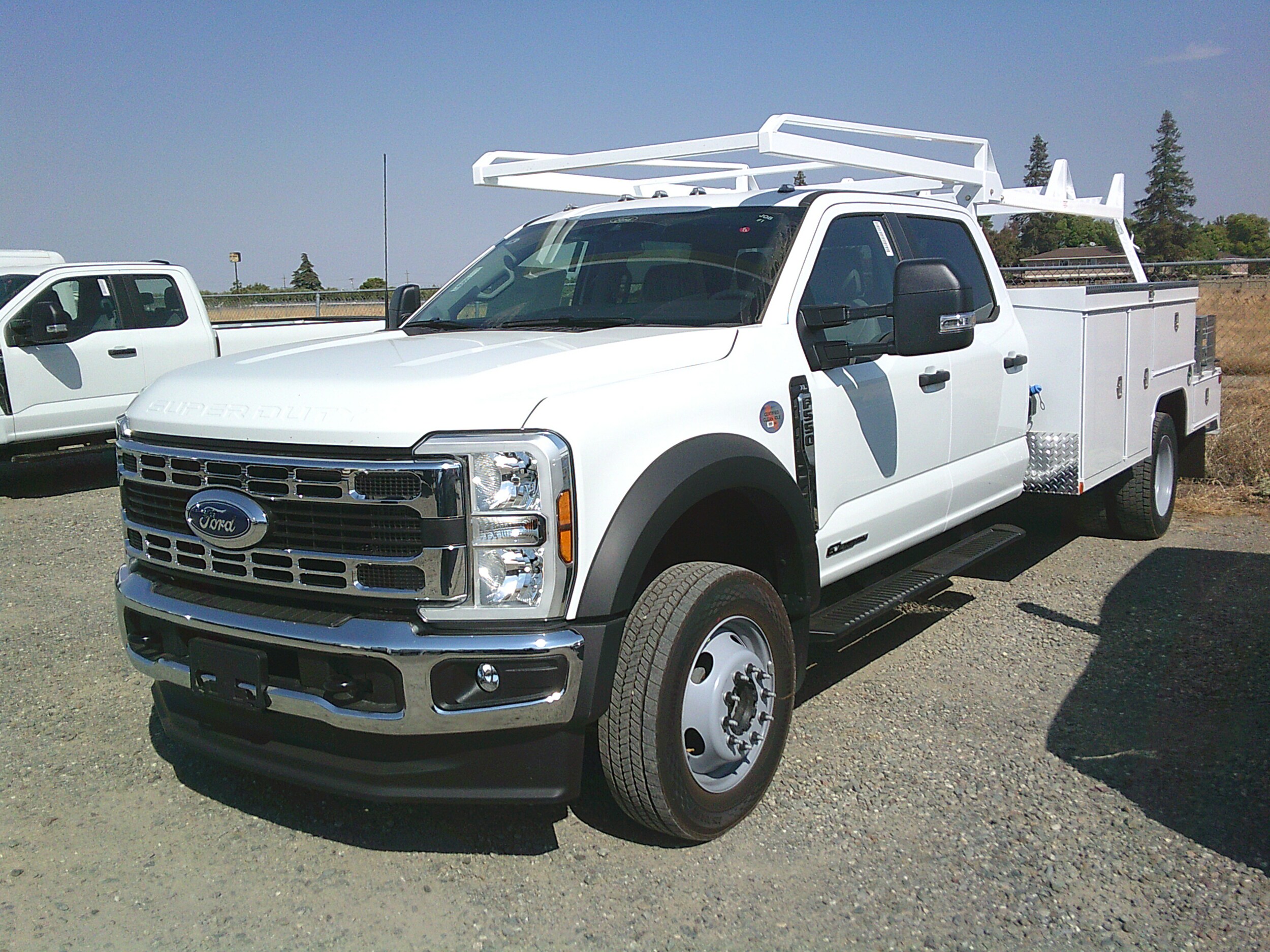 2026 Ford F-550 XL photo 2