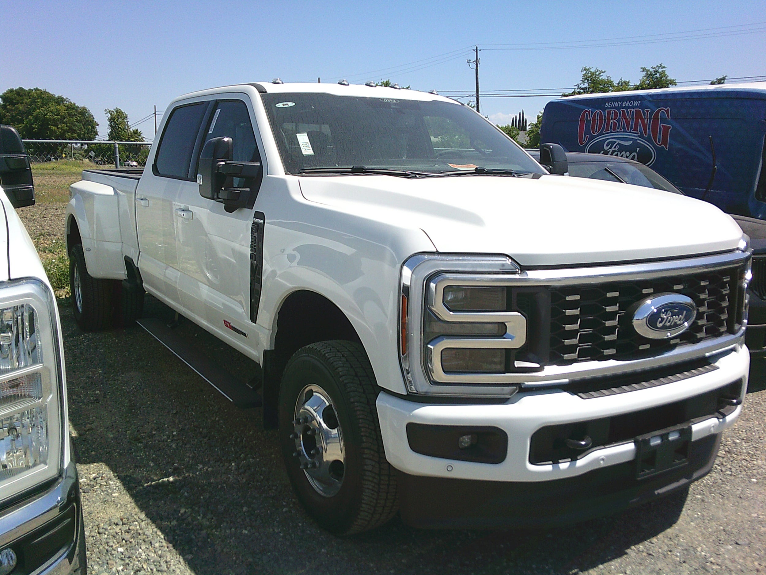 2026 Ford F-350 Platinum 4x4 Crew Cab 8' Box DRW's photo